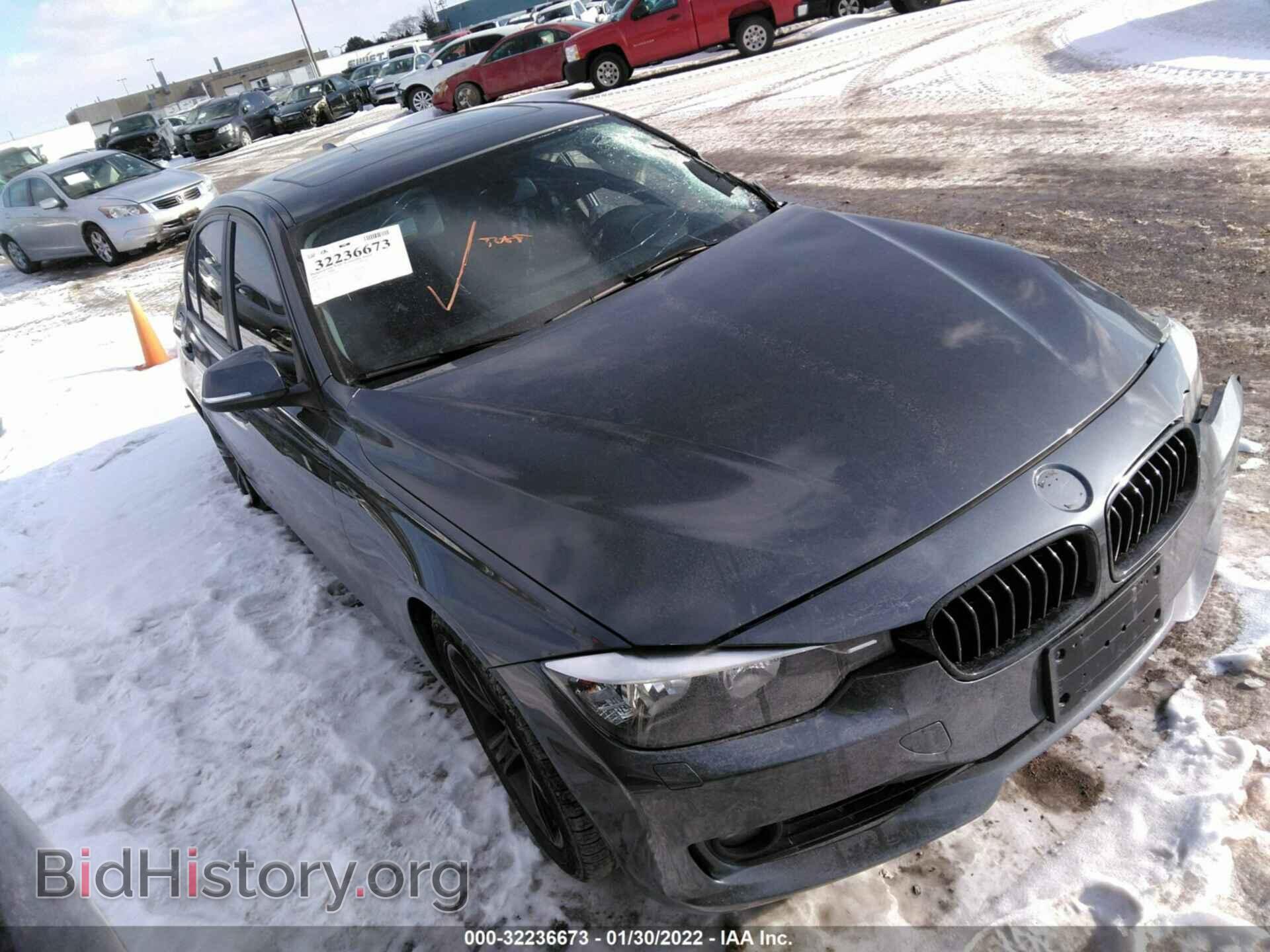 Photo WBA3B5C52DF594960 - BMW 3 SERIES 2013