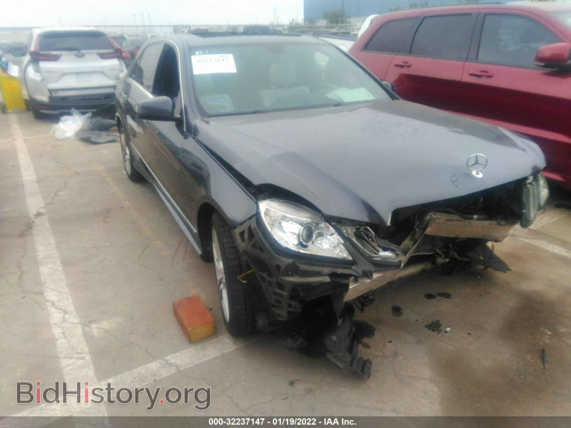 Фотография WDDHF5KBXCA599152 - MERCEDES-BENZ E-CLASS 2012
