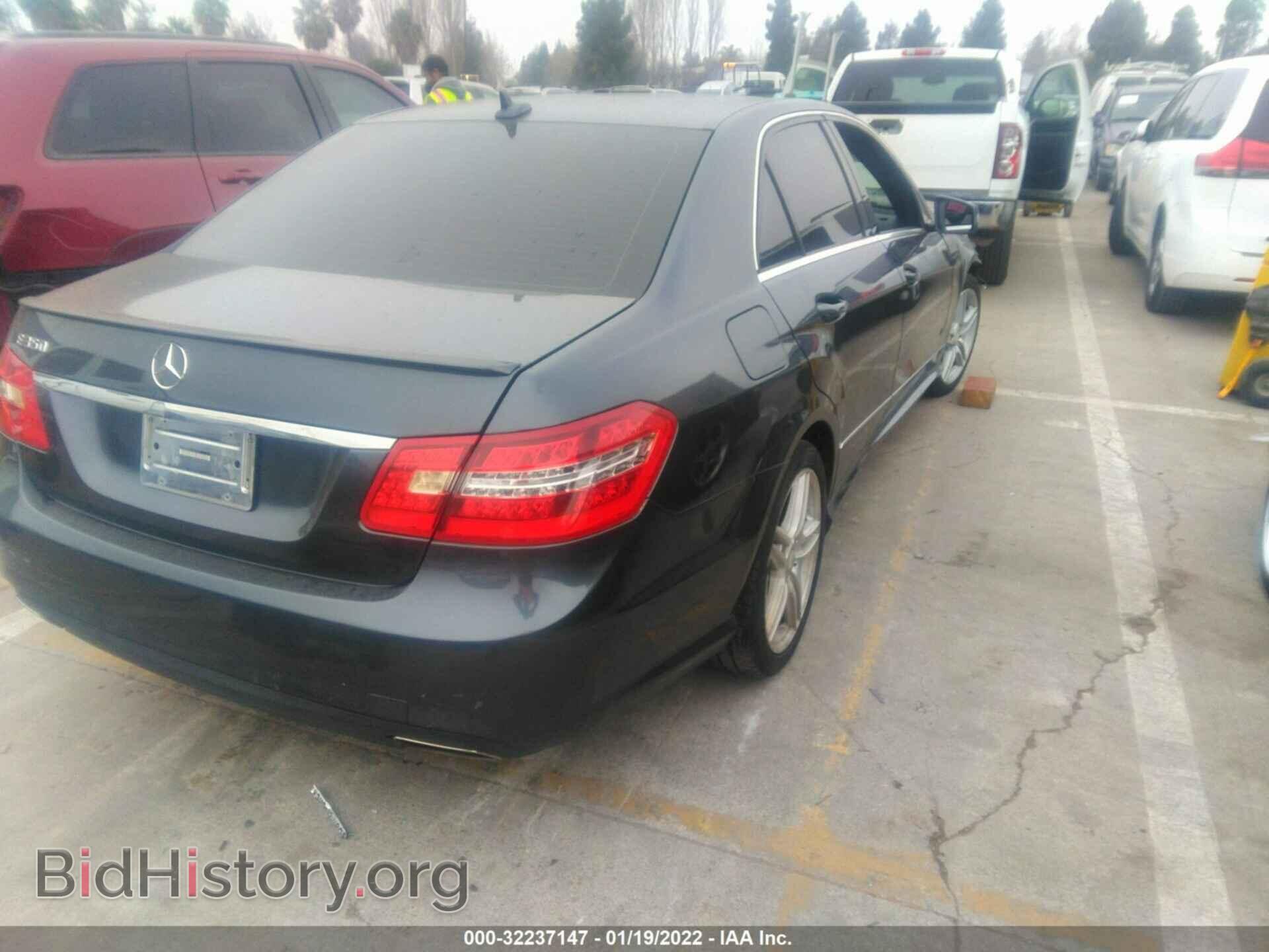 2012 MERCEDES-BENZ E-CLASS - VIN: WDDHF5KBXCA599152 - Фото 4