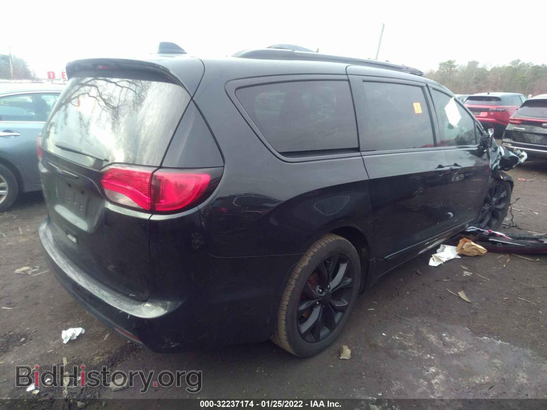 2017 CHRYSLER PACIFICA - VIN: 2C4RC1GG1HR659021 - Фото 4