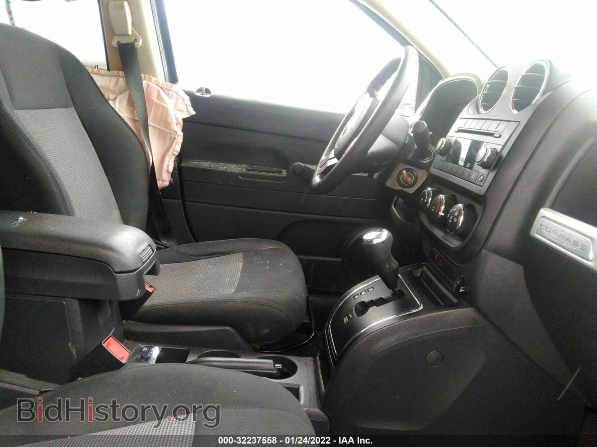 2014 JEEP COMPASS - VIN: 1C4NJDBB9ED644749 - Фото 4