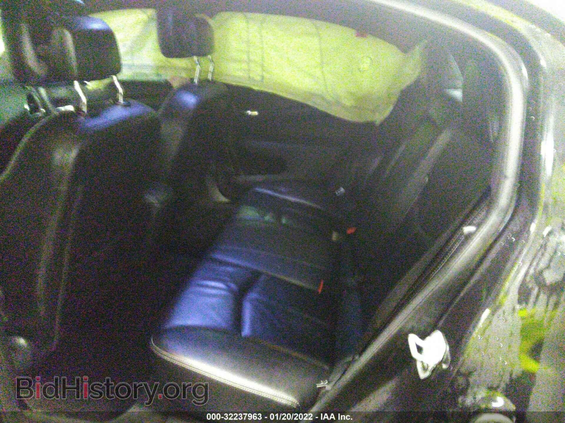 2011 CHRYSLER 200 - VIN: 1C3BC2FG2BN517746 - Фото 8
