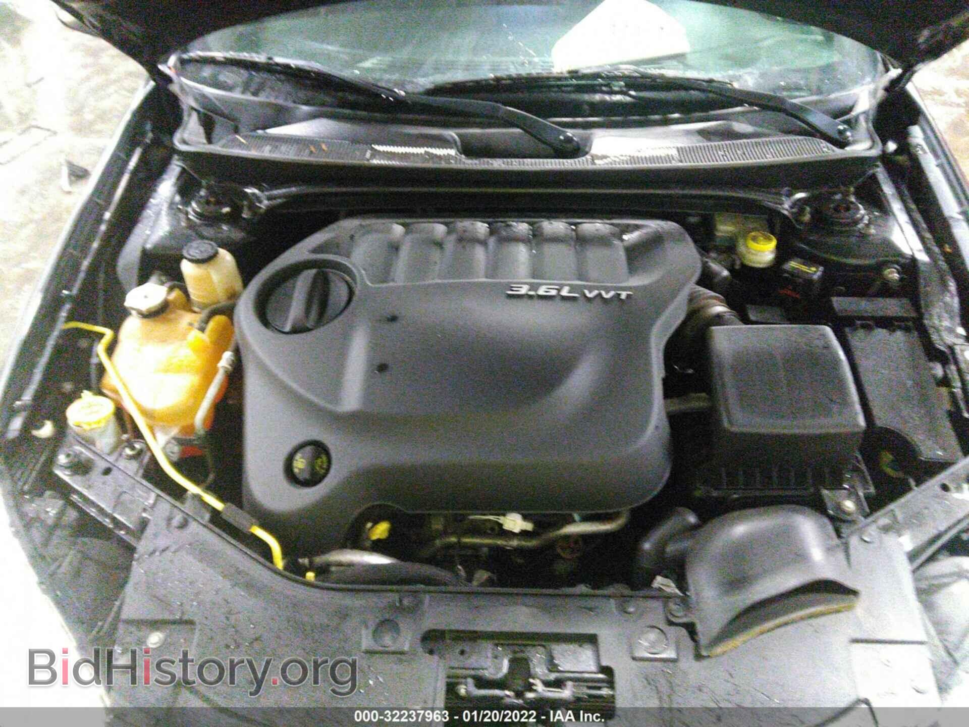 2011 CHRYSLER 200 - VIN: 1C3BC2FG2BN517746 - Фото 10