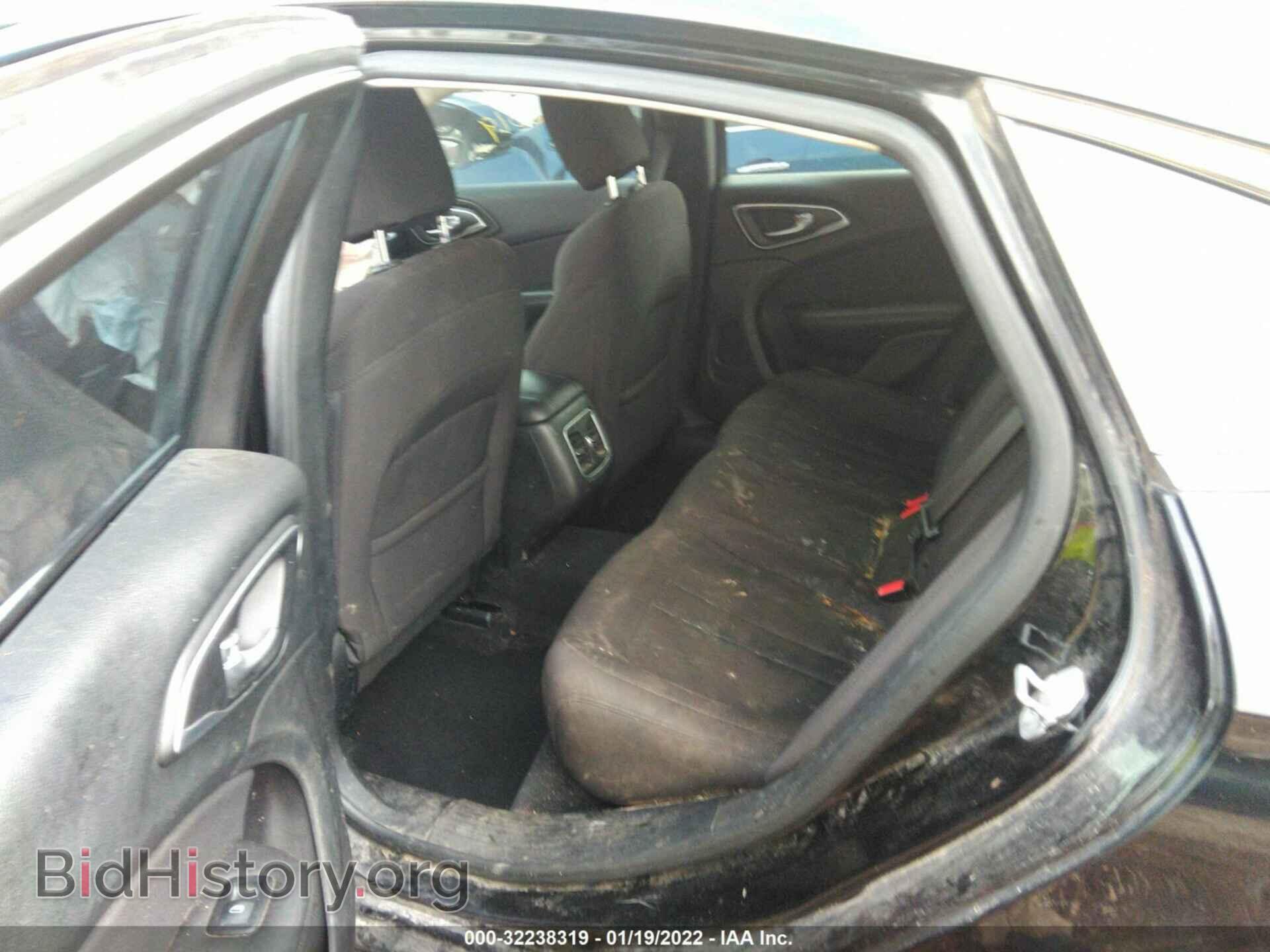 2015 CHRYSLER 200 - VIN: 1C3CCCAB2FN559958 - Фото 8
