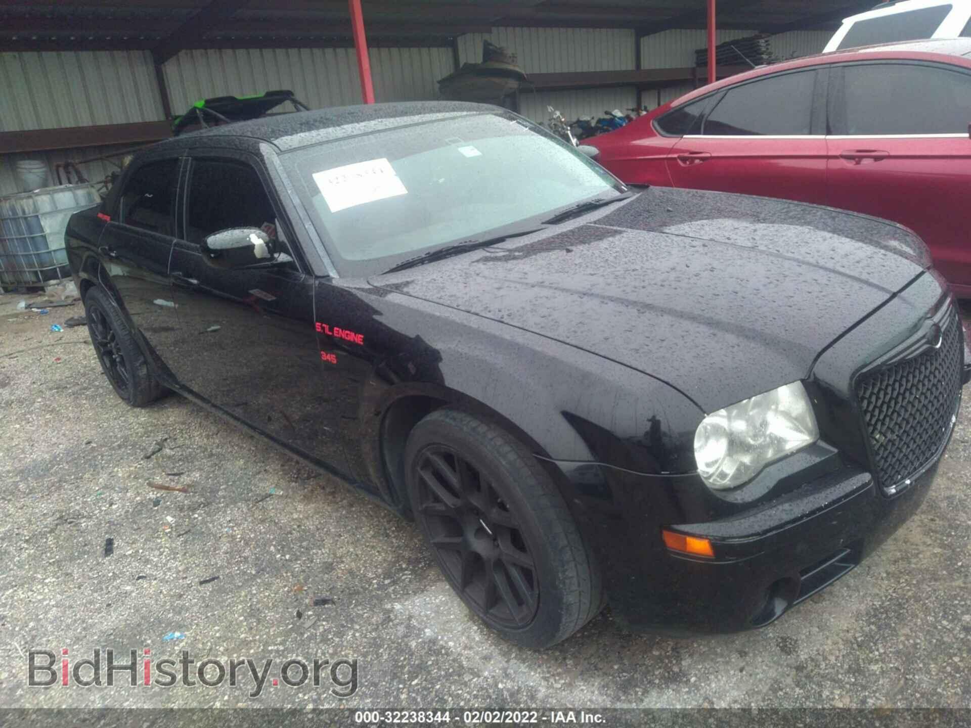 Photo 2C3CA6CT1AH221496 - CHRYSLER 300 2010