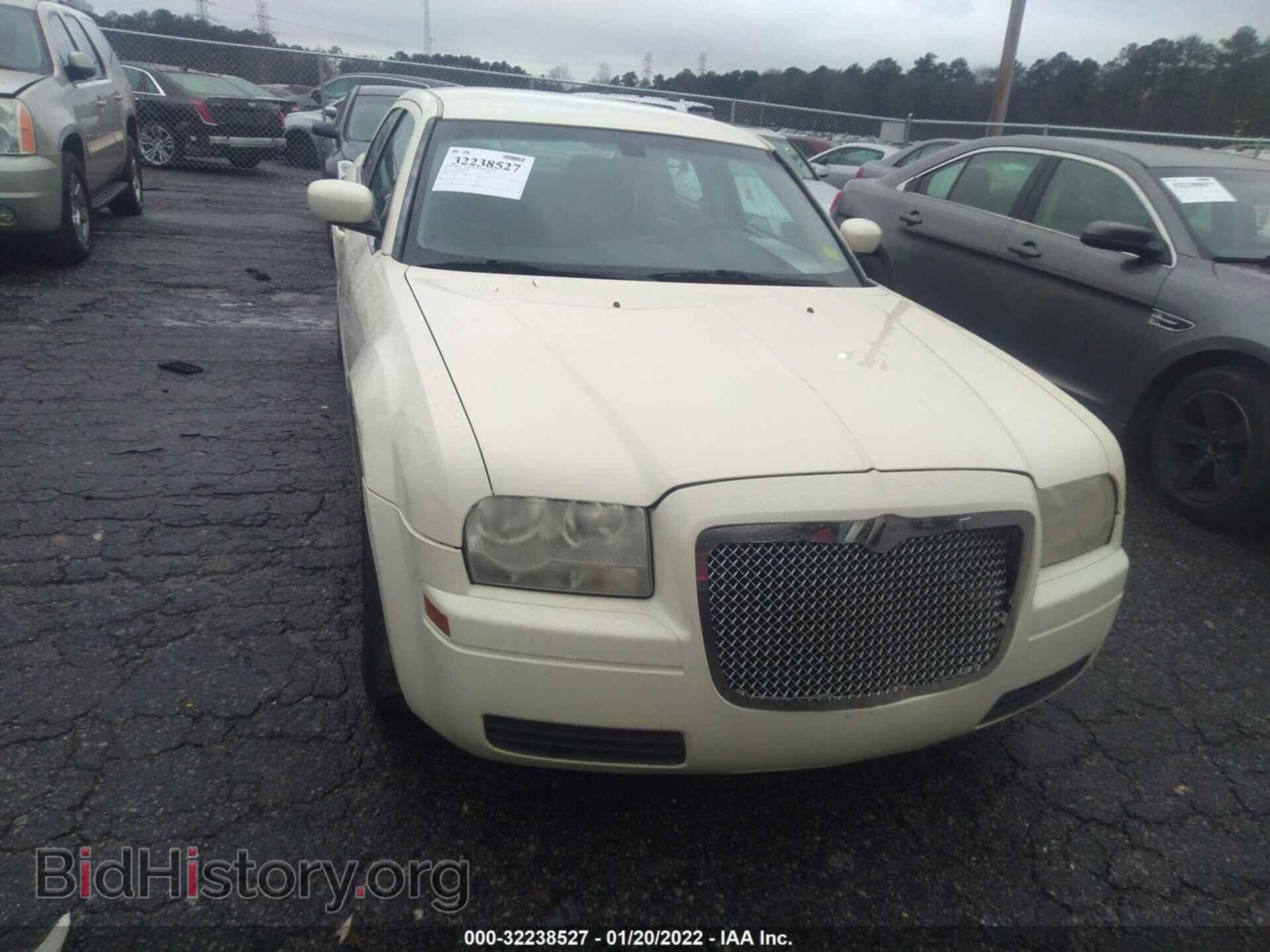 2007 CHRYSLER 300 - VIN: 2C3LA43R37H626373 - Фото 6