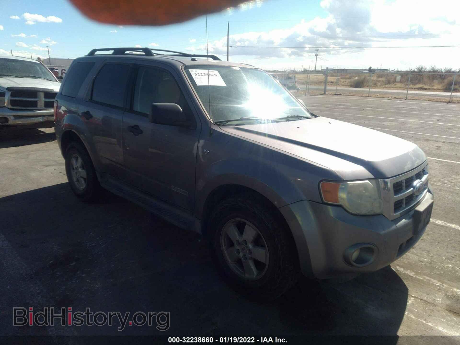 Photo 1FMCU03128KD07977 - FORD ESCAPE 2008