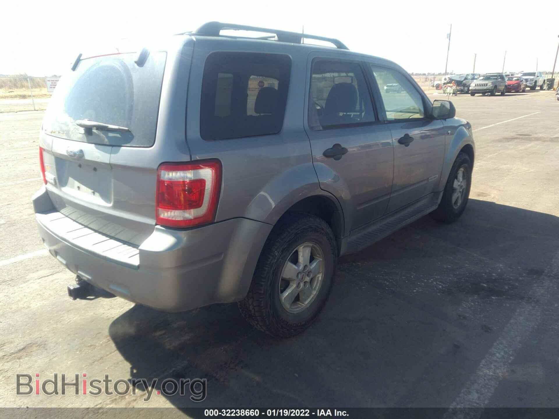 2008 FORD ESCAPE - VIN: 1FMCU03128KD07977 - Фото 4