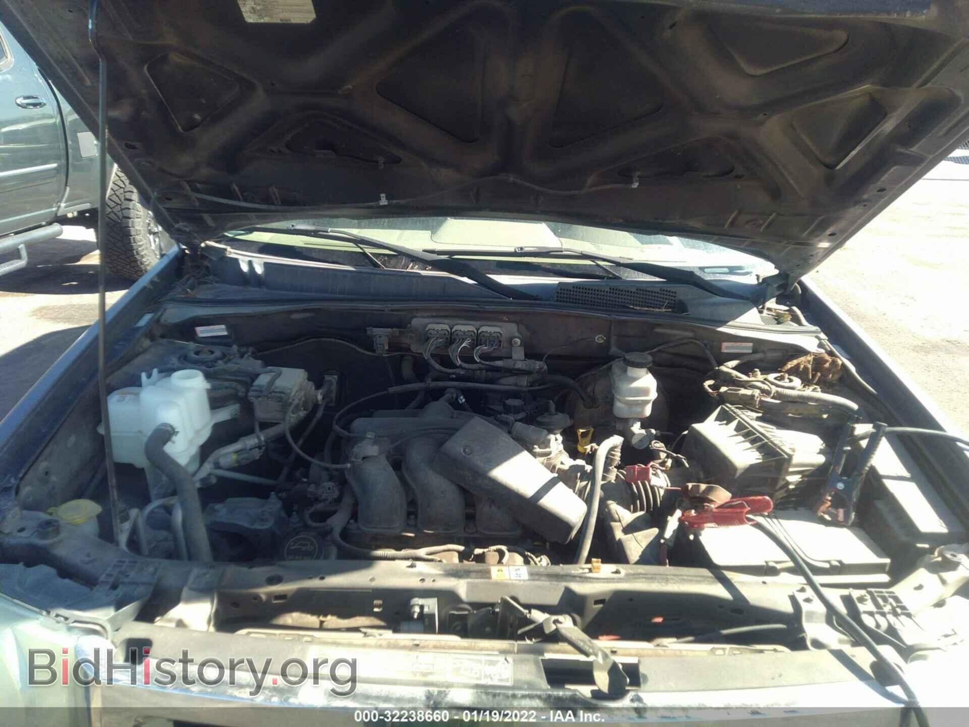 2008 FORD ESCAPE - VIN: 1FMCU03128KD07977 - Фото 10