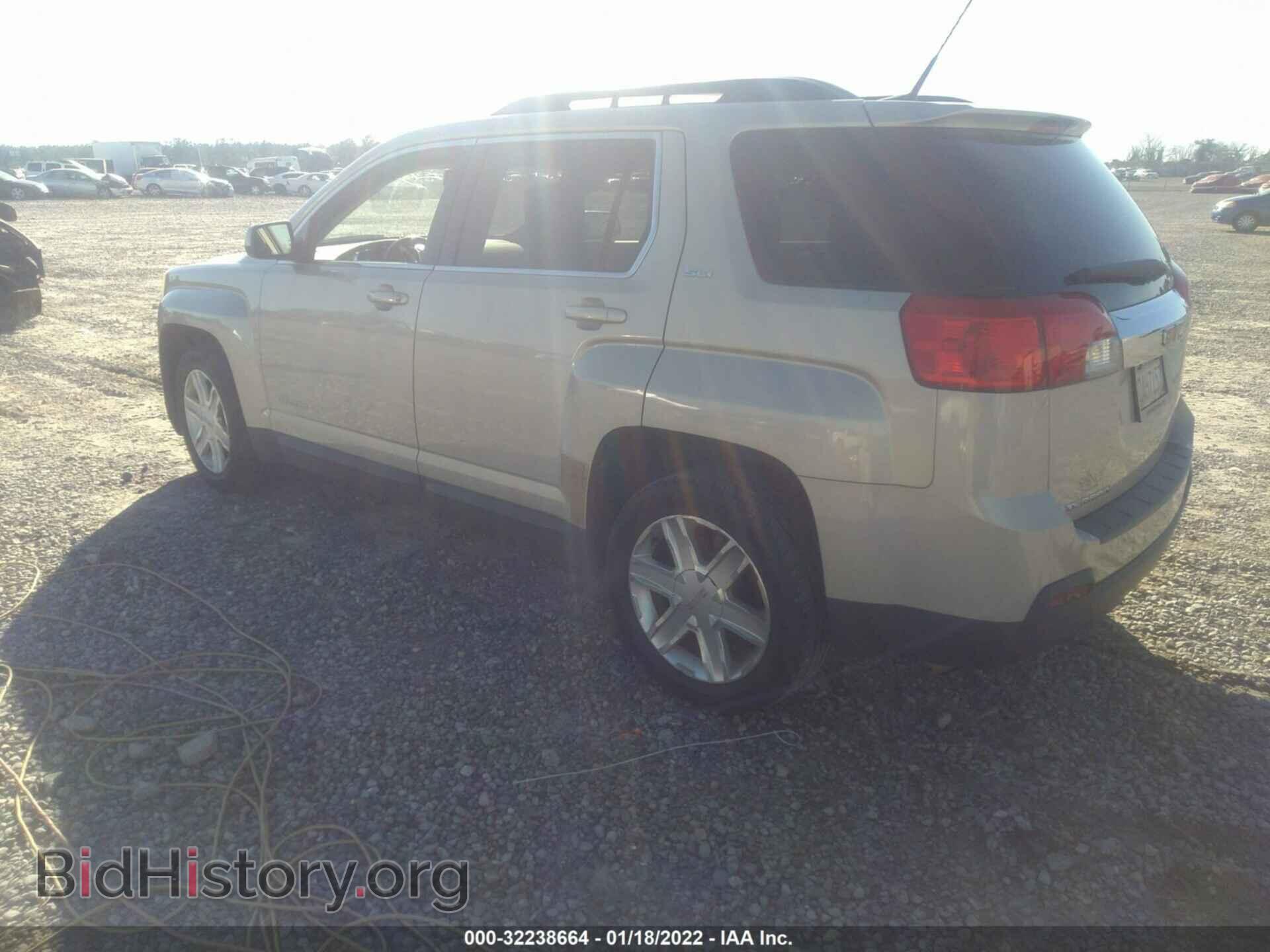 2011 GMC TERRAIN - VIN: 2CTALUEC3B6437964 - Фото 3