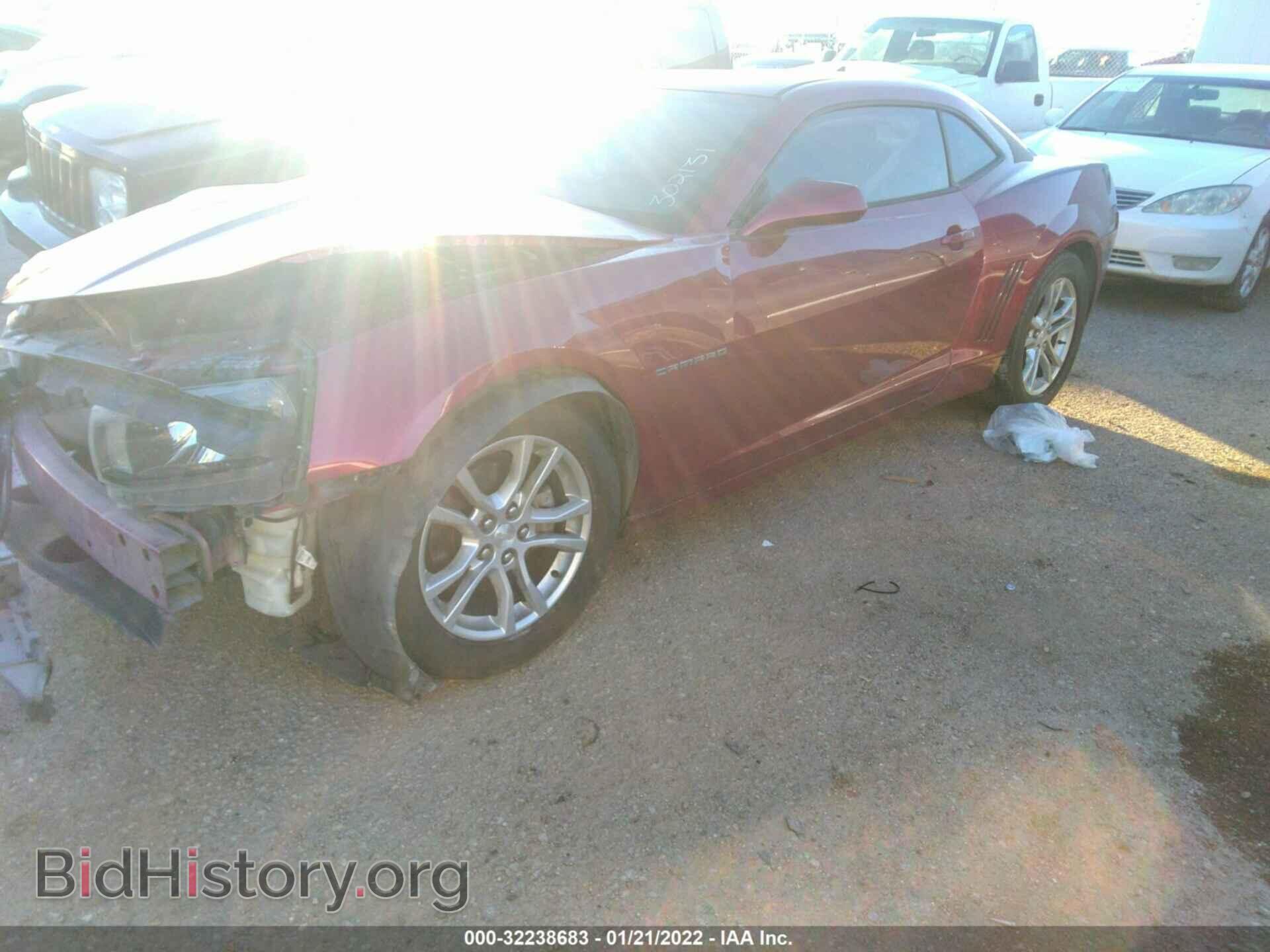 2014 CHEVROLET CAMARO - VIN: 2G1FA1E33E9302131 - Фото 2