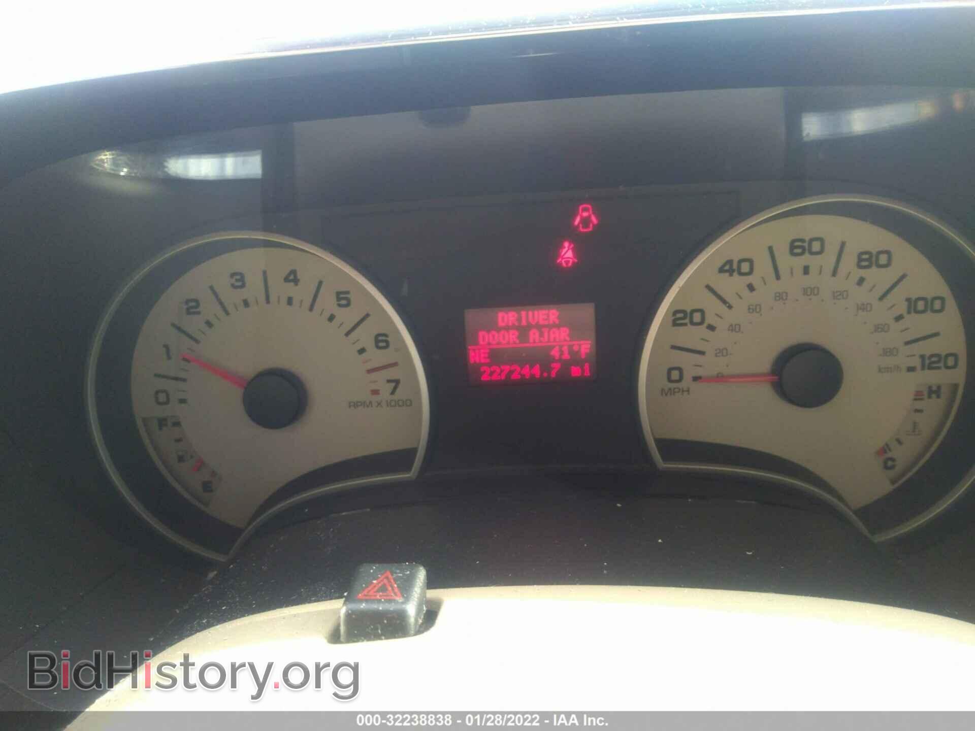 2007 FORD EXPLORER - VIN: 1FMEU64E57UB32947 - Фото 7