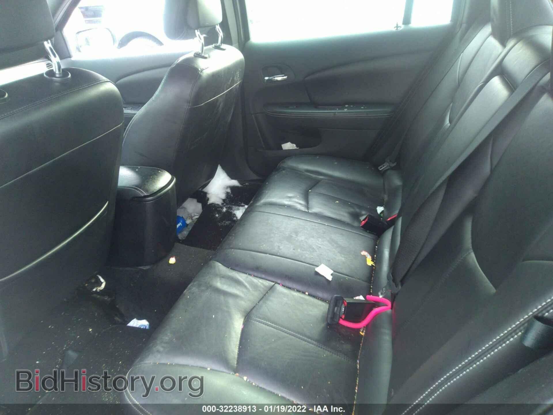 2012 CHRYSLER 200 - VIN: 1C3CCBCB1CN121113 - Фото 8