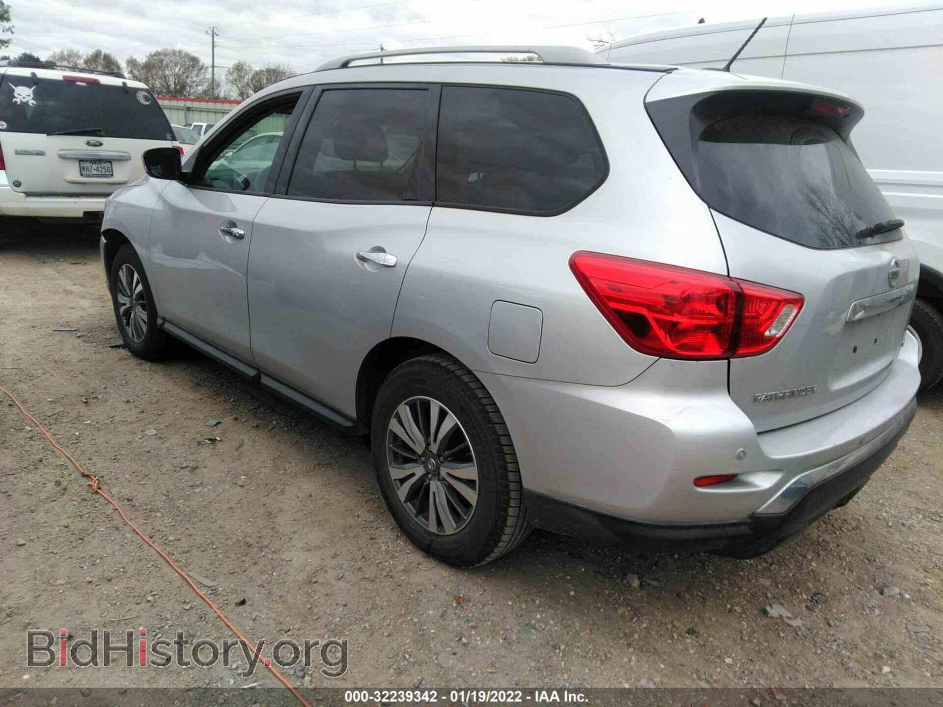 2017 NISSAN PATHFINDER - VIN: 5N1DR2MN2HC697301 - Фото 3