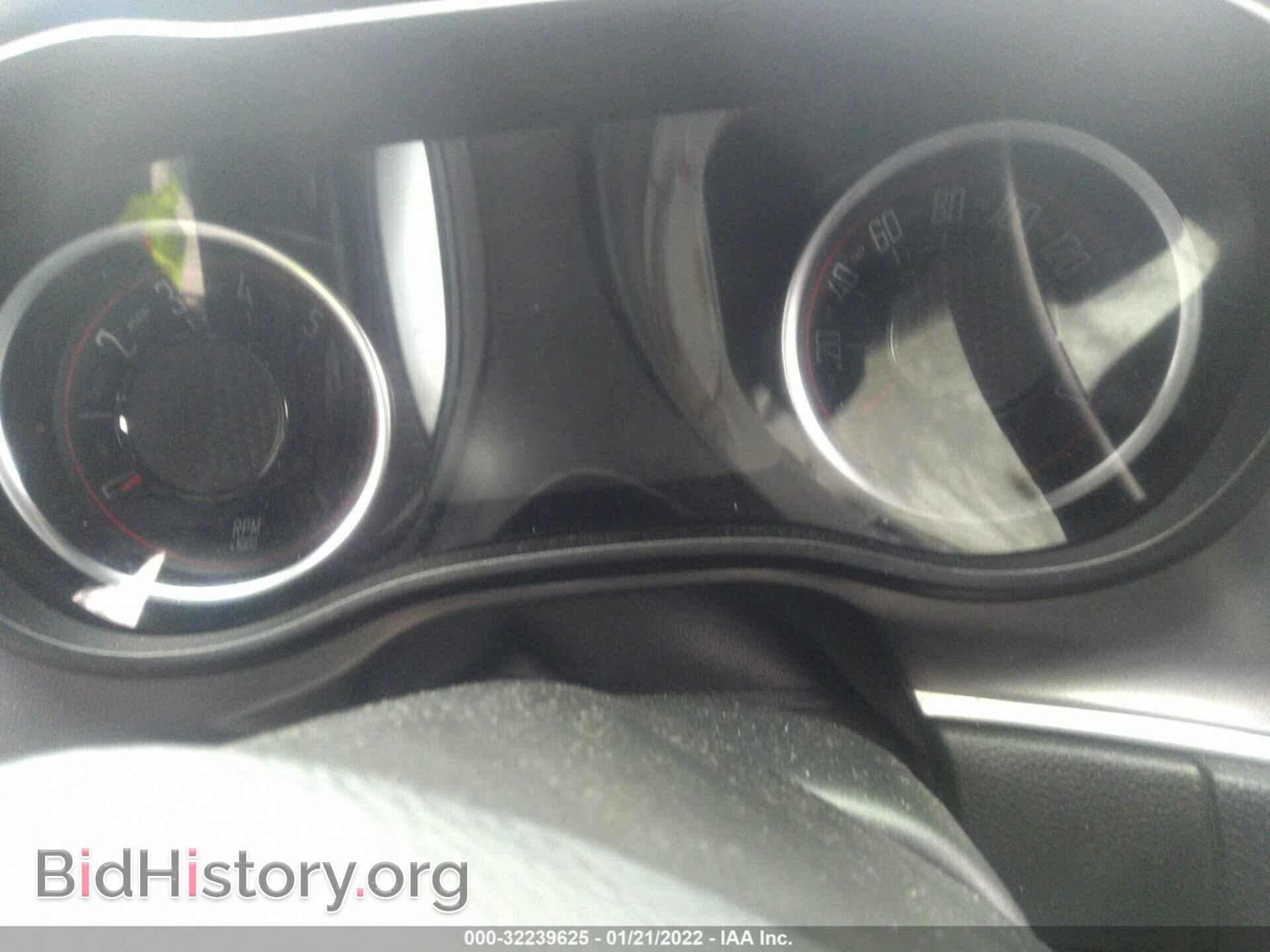 2019 DODGE CHALLENGER - VIN: 2C3CDZBT1KH629587 - Photo 6