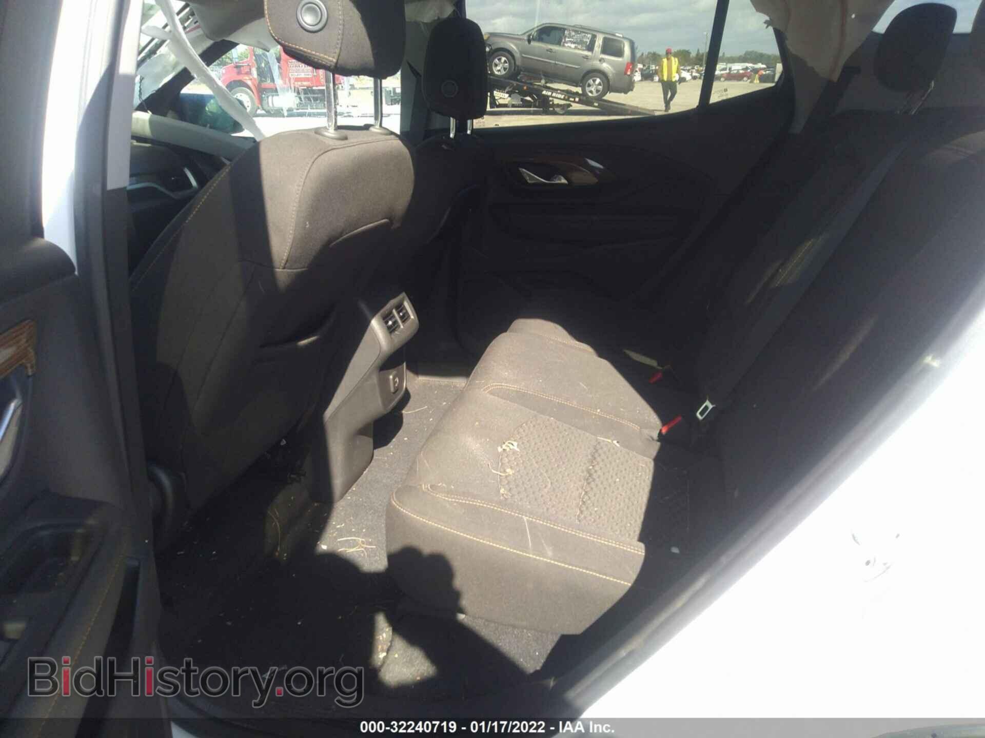 2020 GMC TERRAIN - VIN: 3GKALMEV7LL306051 - Фото 8