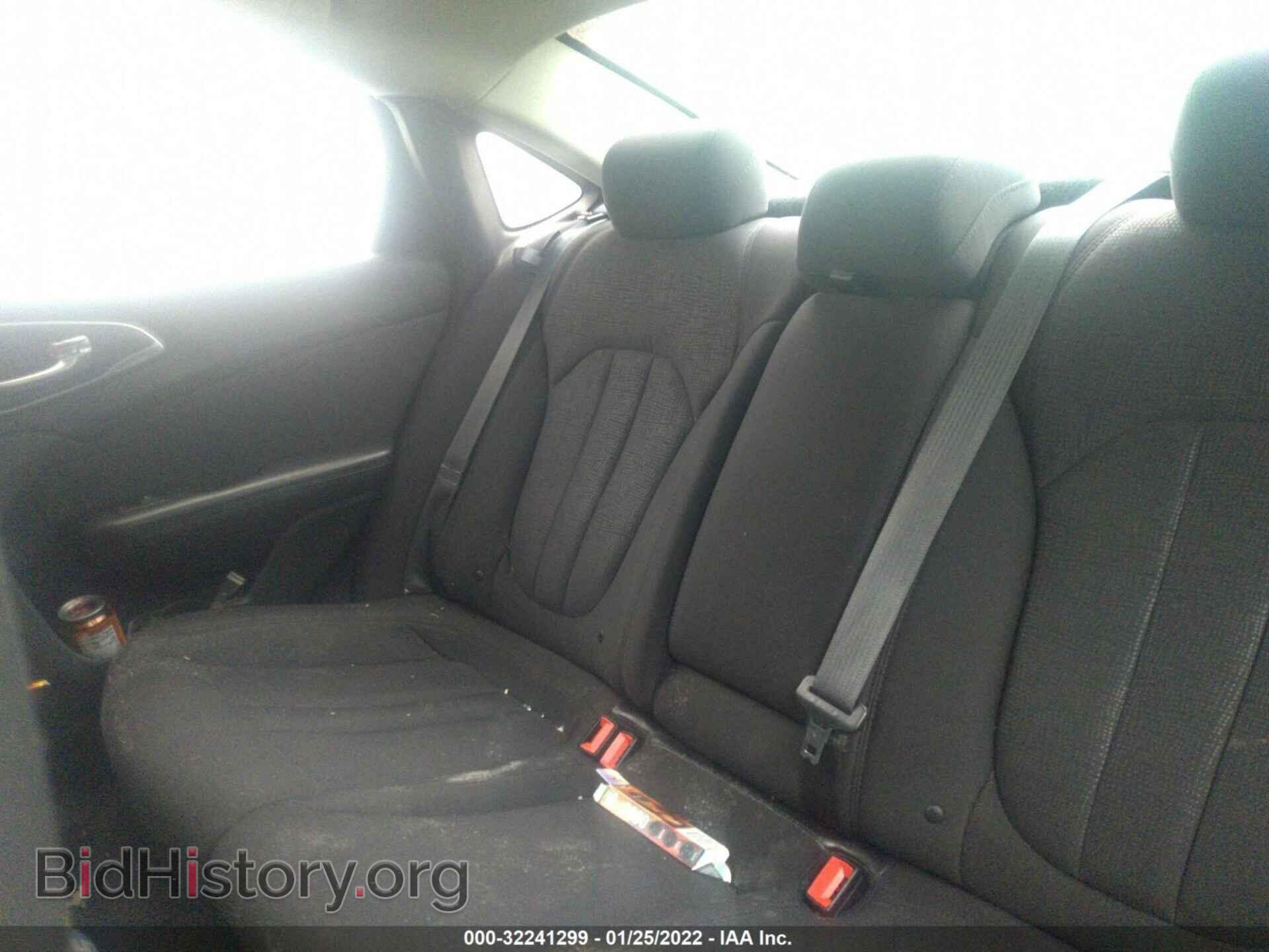2015 CHRYSLER 200 - VIN: 1C3CCCABXFN556547 - Фото 8