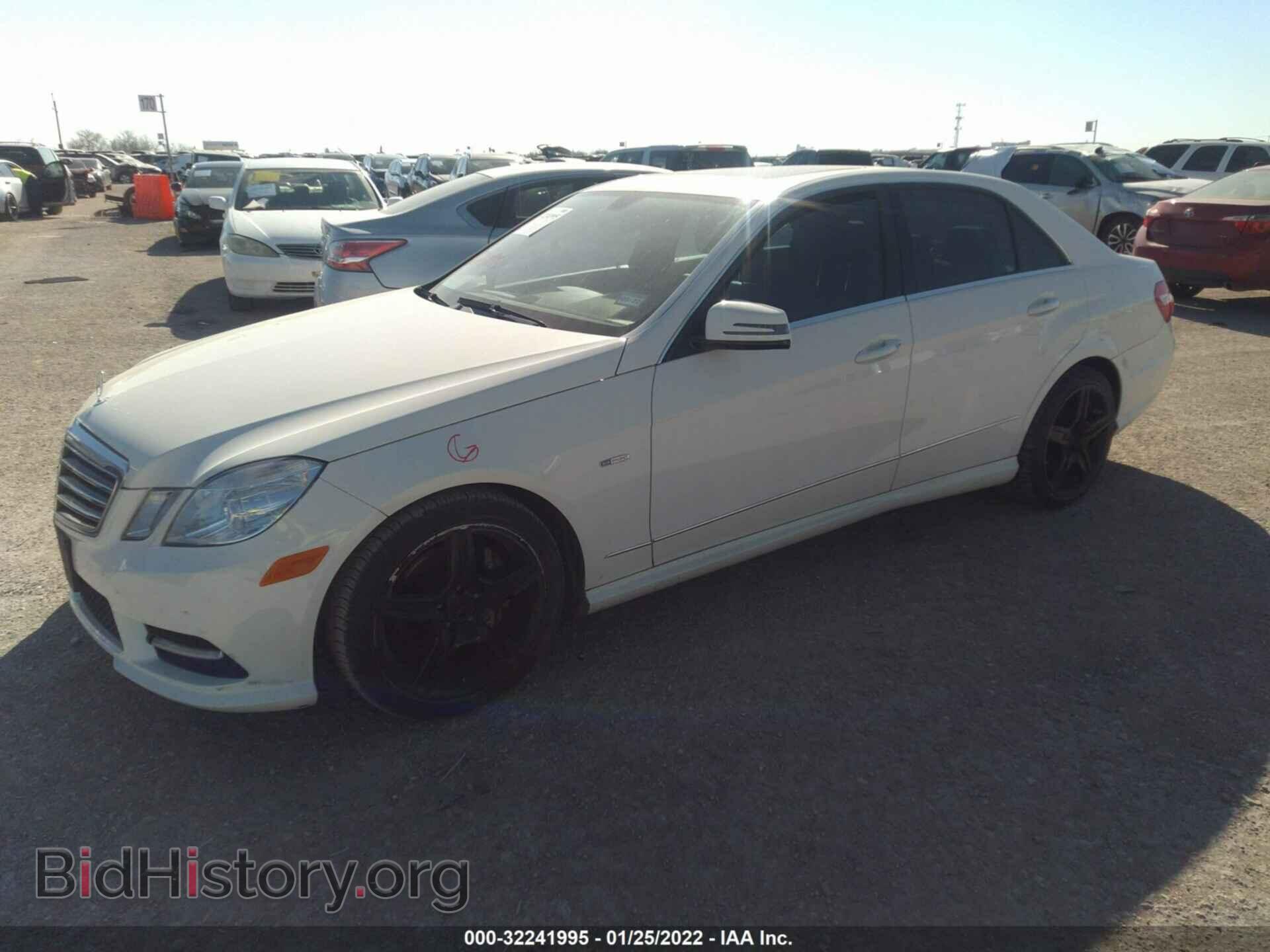 2012 MERCEDES-BENZ E-CLASS - VIN: WDDHF5KB2CA564170 - Фото 2