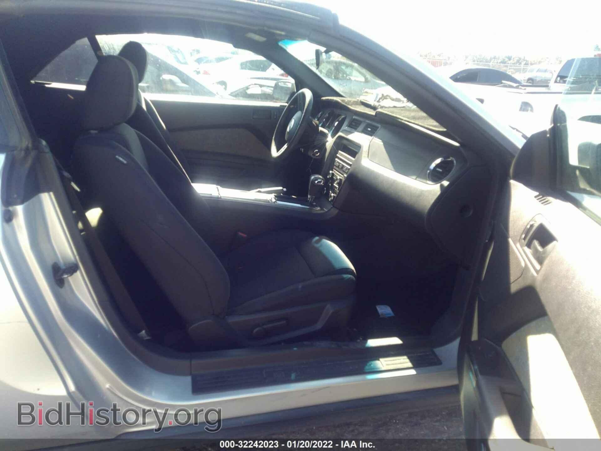 2012 FORD MUSTANG - VIN: 1ZVBP8EM4C5207610 - Фото 5