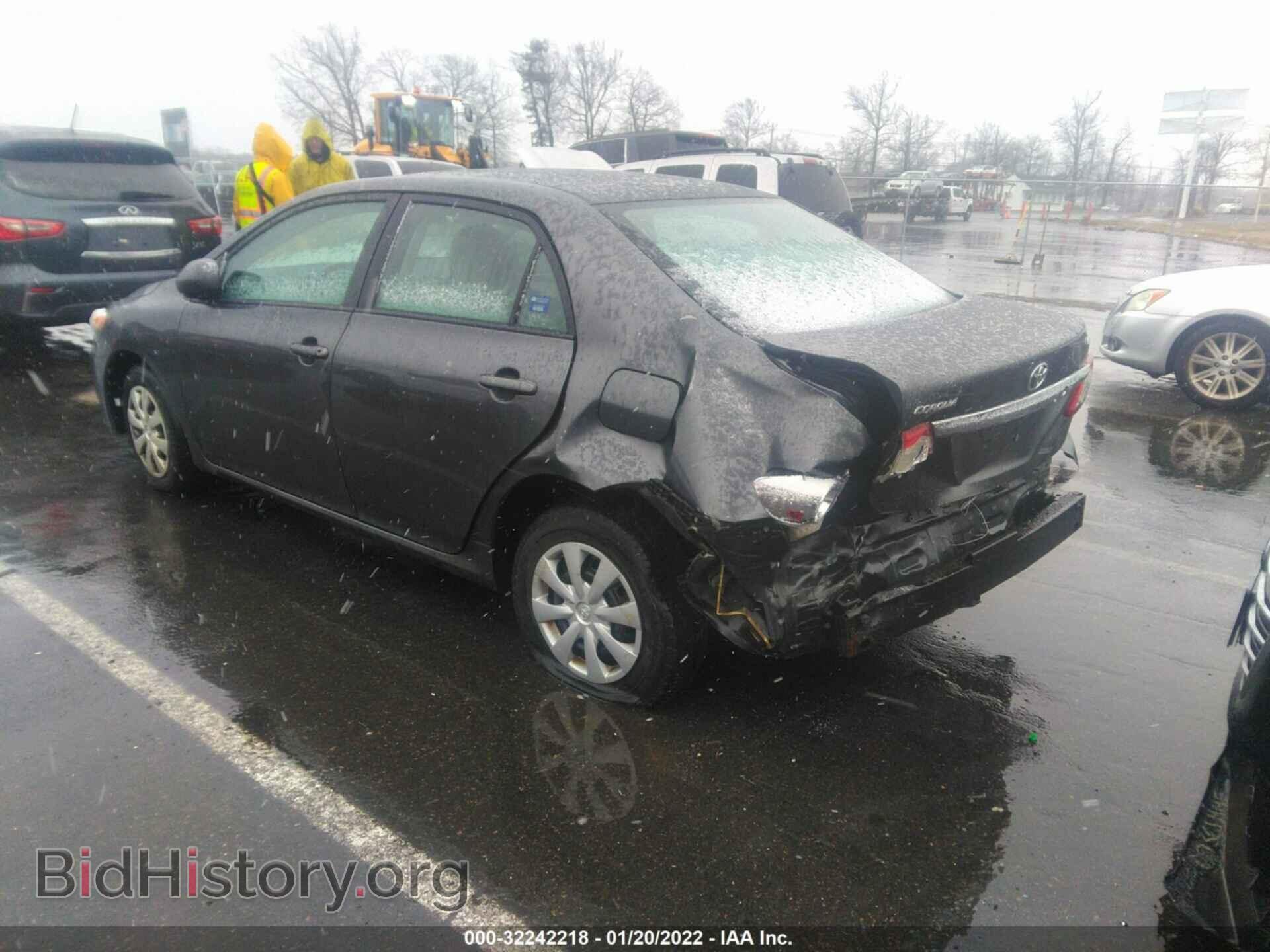 2011 TOYOTA COROLLA - VIN: 2T1BU4EEXBC704546 - Фото 3