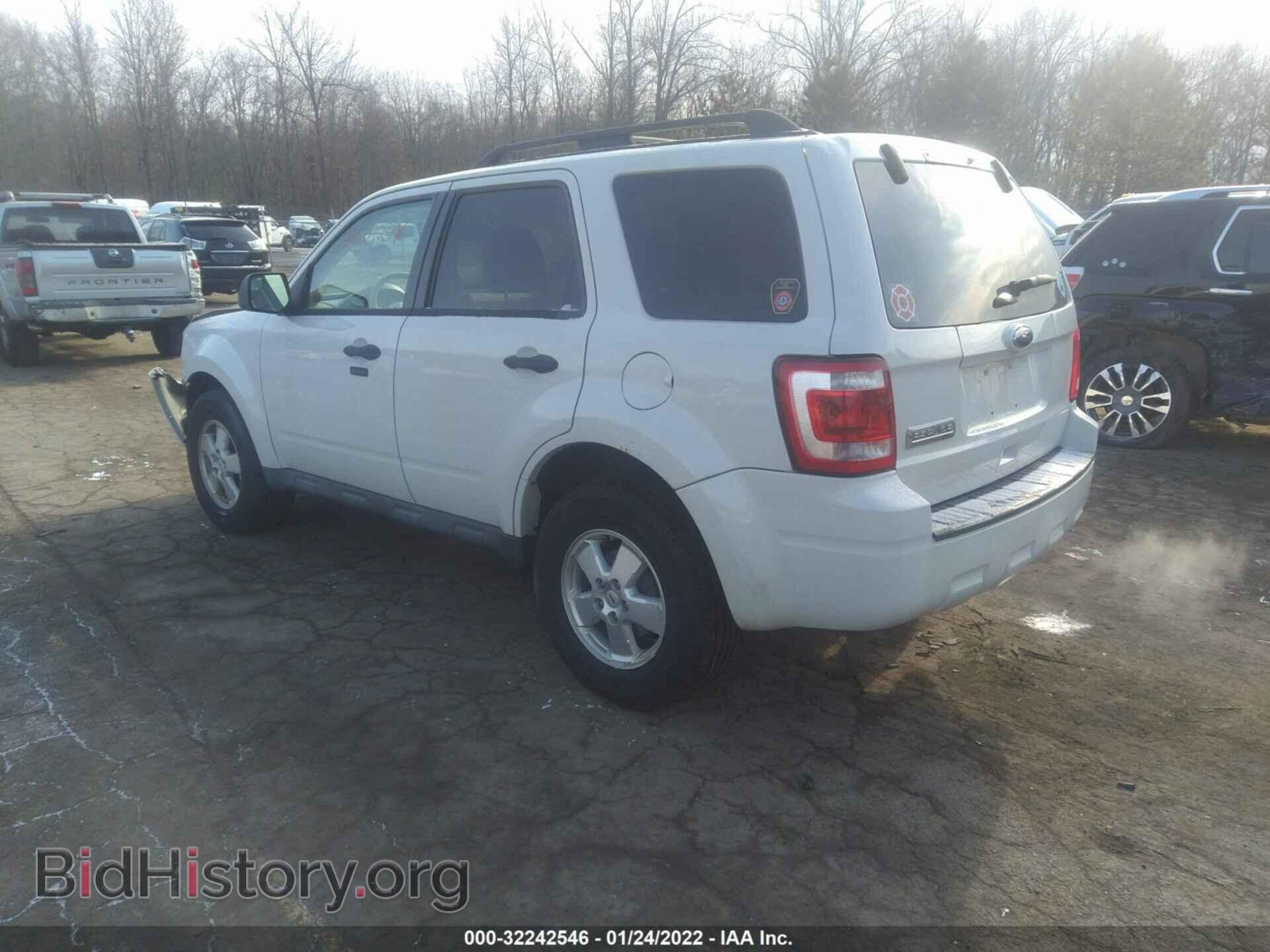 2012 FORD ESCAPE - VIN: 1FMCU9D77CKB47367 - Фото 3