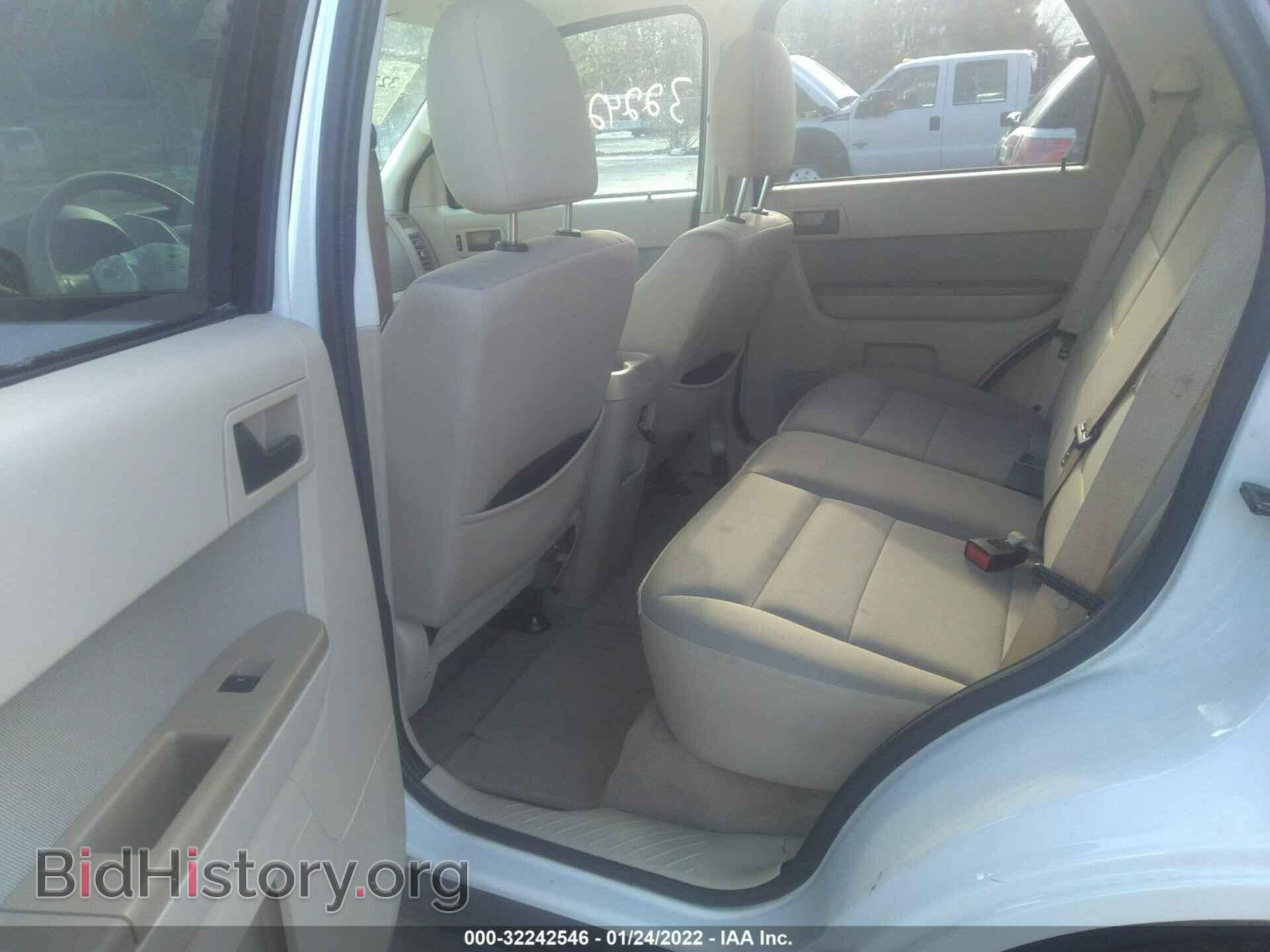 2012 FORD ESCAPE - VIN: 1FMCU9D77CKB47367 - Фото 8