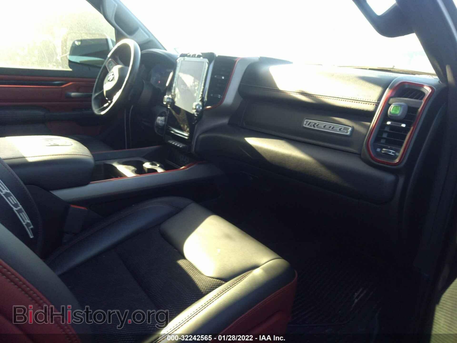 2020 RAM 1500 - VIN: 1C6SRFLT5LN342727 - Фото 5