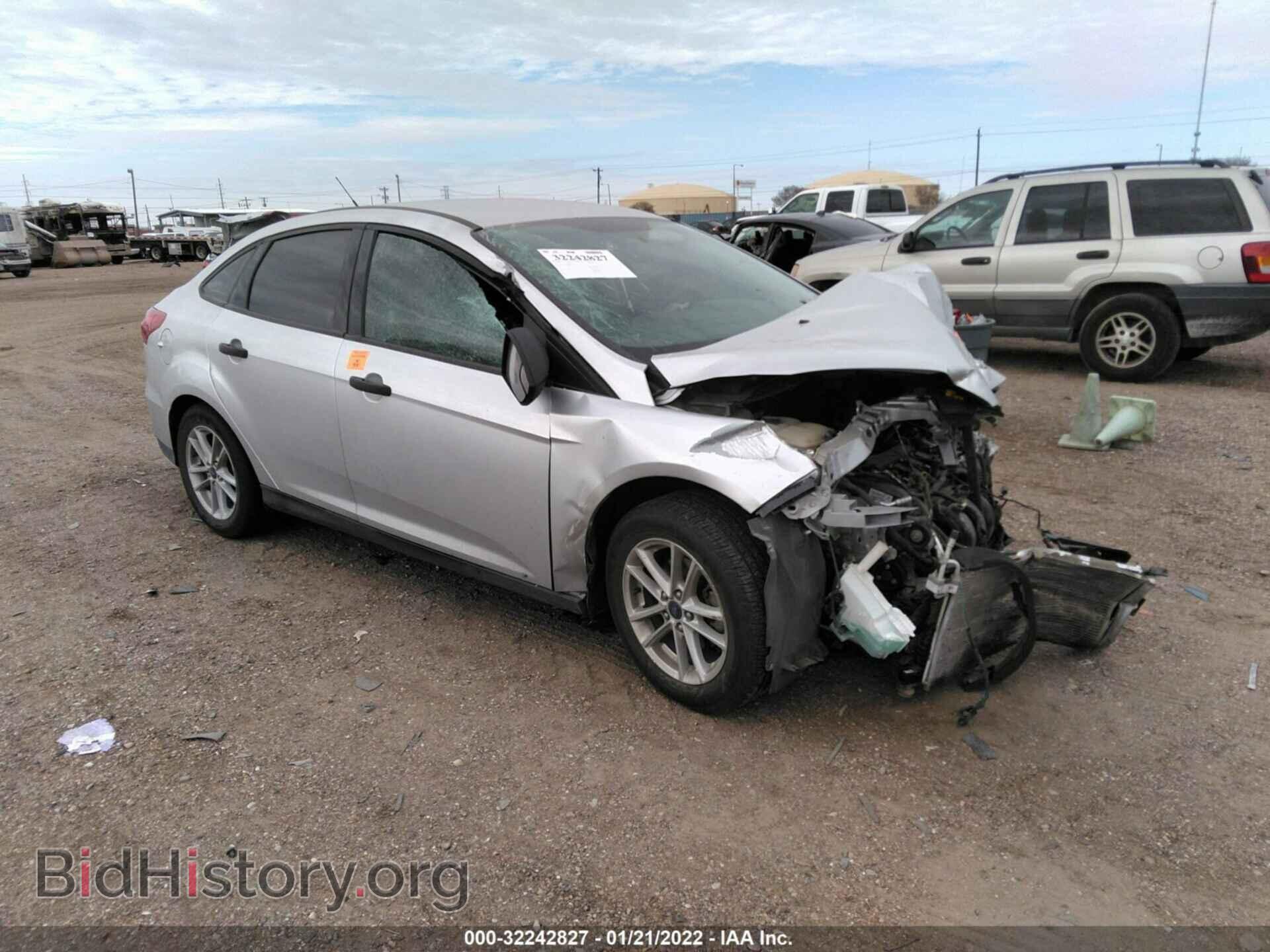 Фотография 1FADP3E24HL276643 - FORD FOCUS 2017