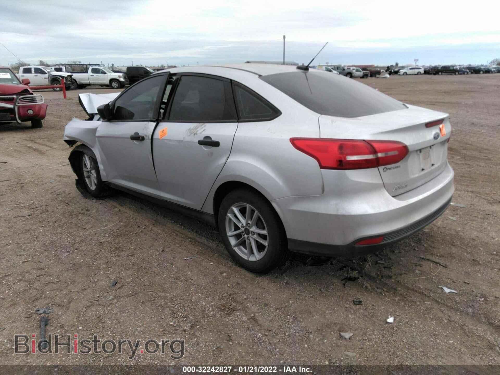 2017 FORD FOCUS - VIN: 1FADP3E24HL276643 - Фото 3