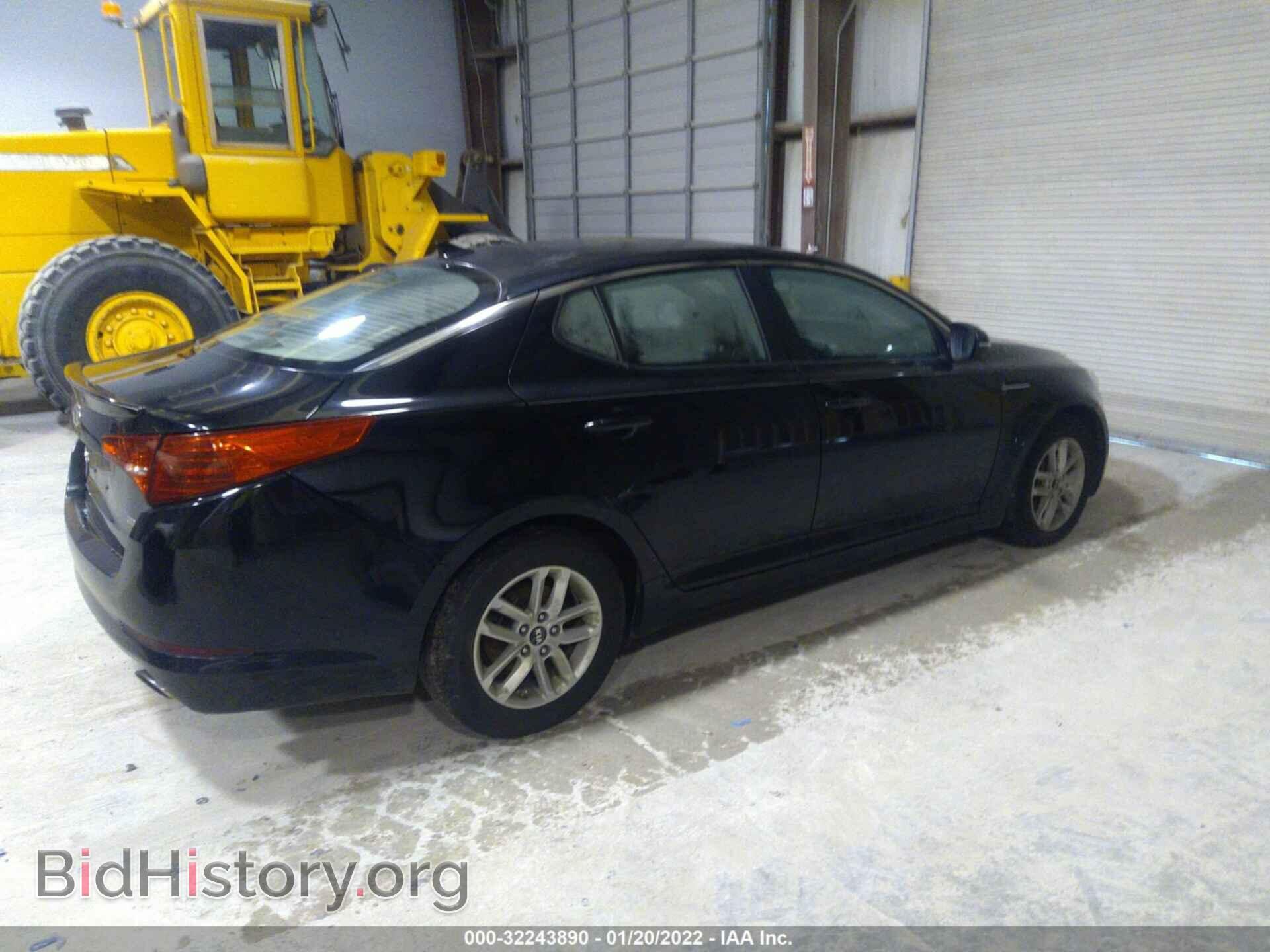 2011 KIA OPTIMA - VIN: KNAGM4A72B5056594 - Photo 4