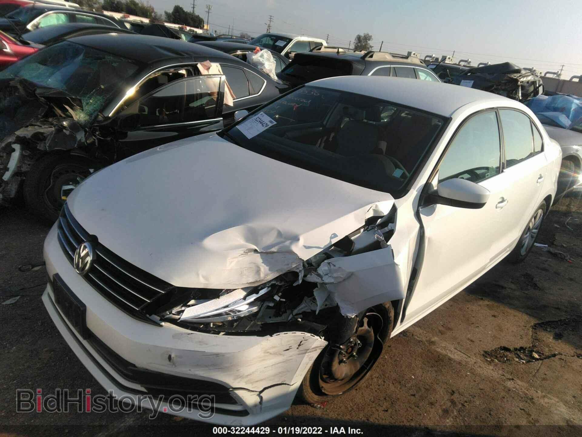 2017 VOLKSWAGEN JETTA - VIN: 3VW2B7AJ5HM350247 - Фото 2