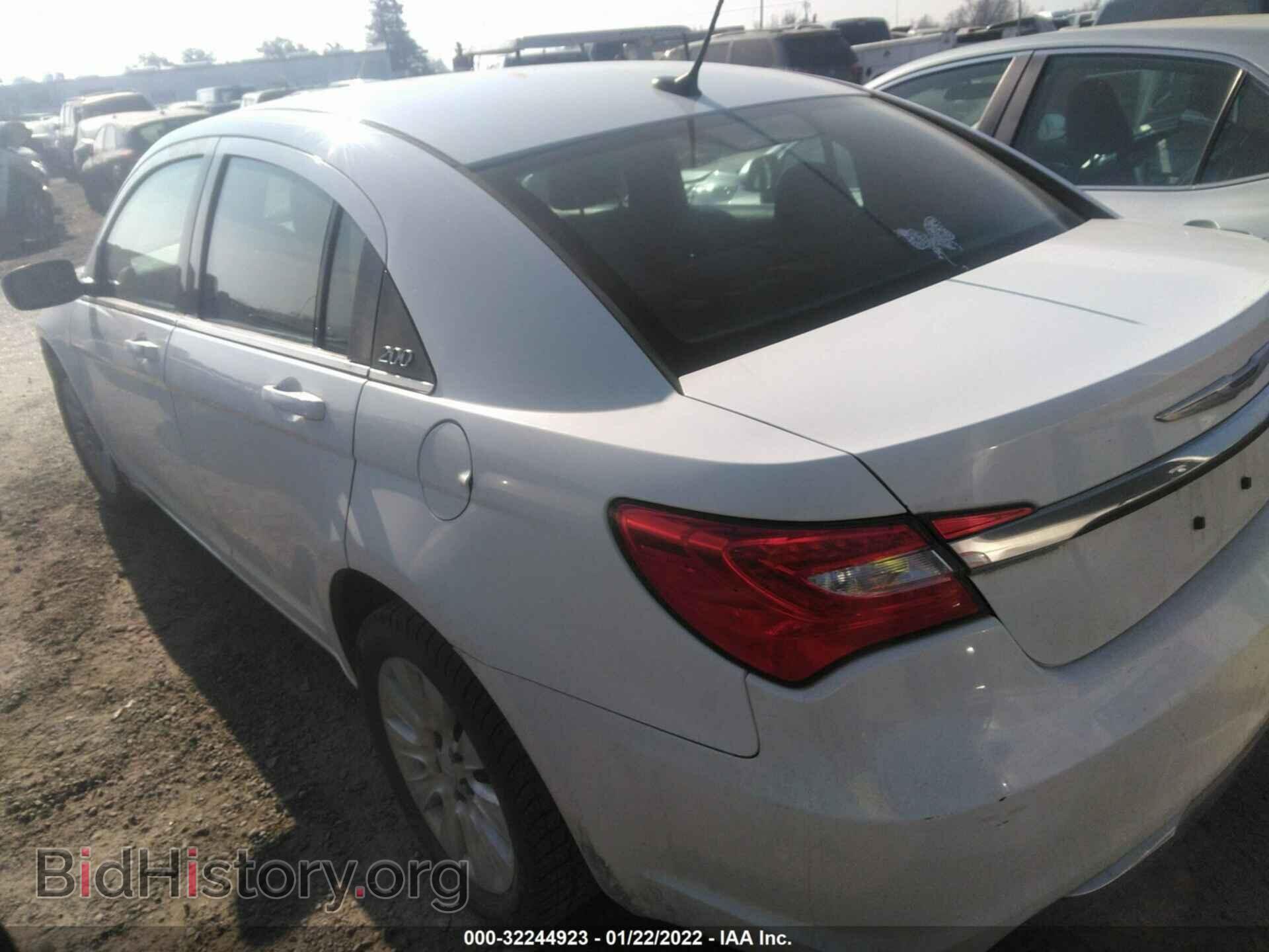 2012 CHRYSLER 200 - VIN: 1C3CCBAB9CN320624 - Фото 3