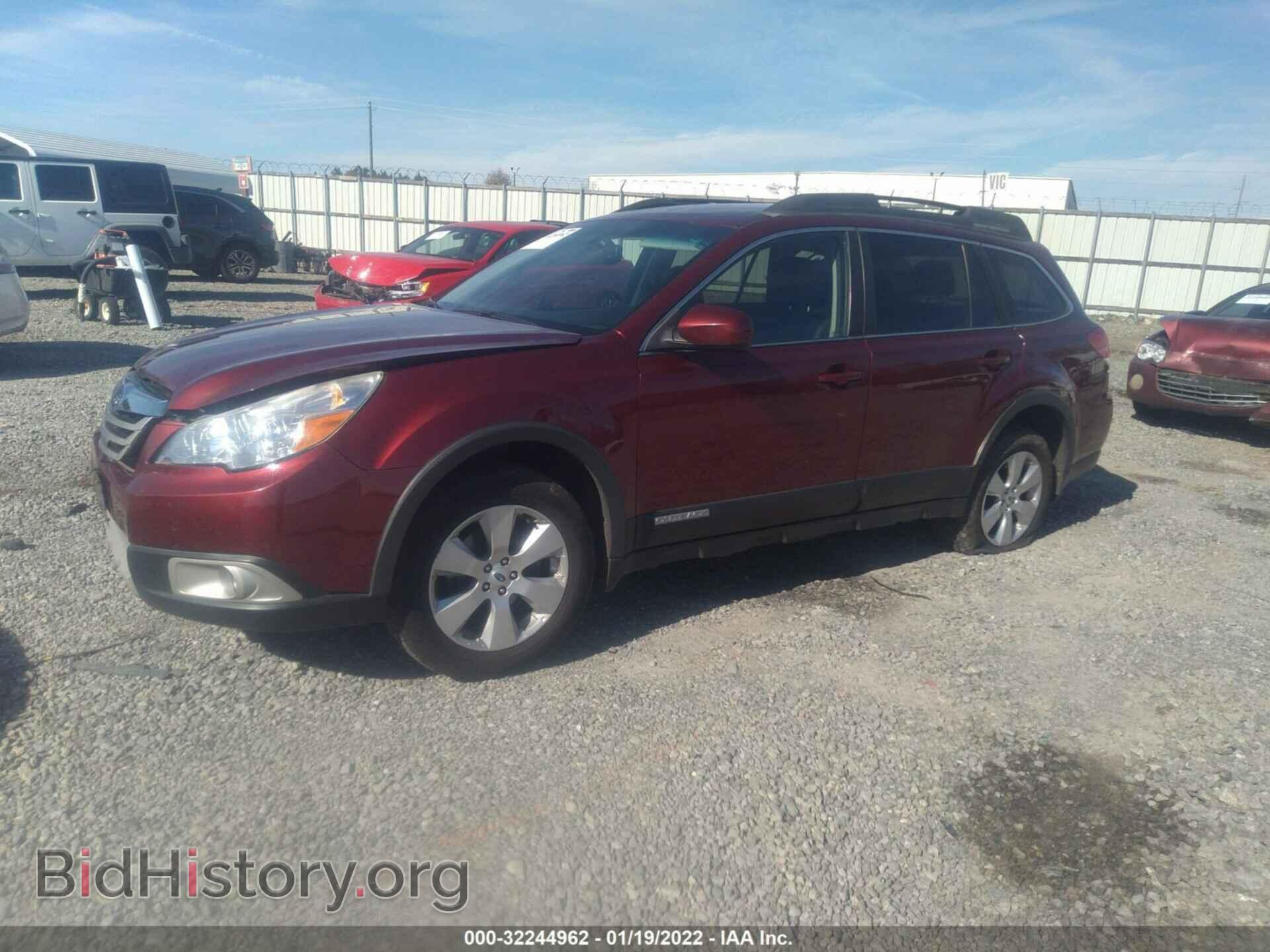 2012 SUBARU OUTBACK - VIN: 4S4BRCJC4C3207045 - Фото 2