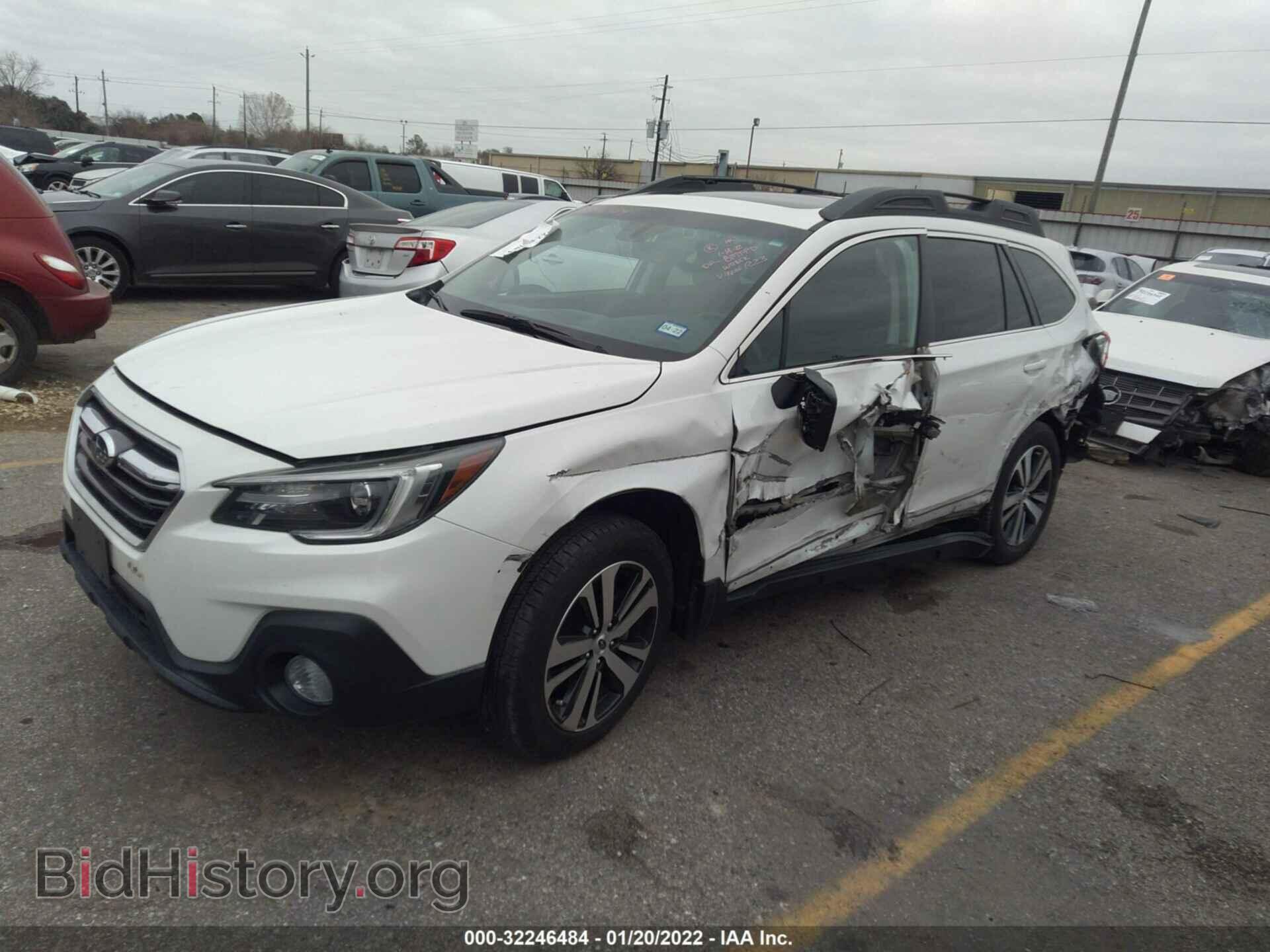 2018 SUBARU OUTBACK - VIN: 4S4BSANC5J3301323 - Фото 2