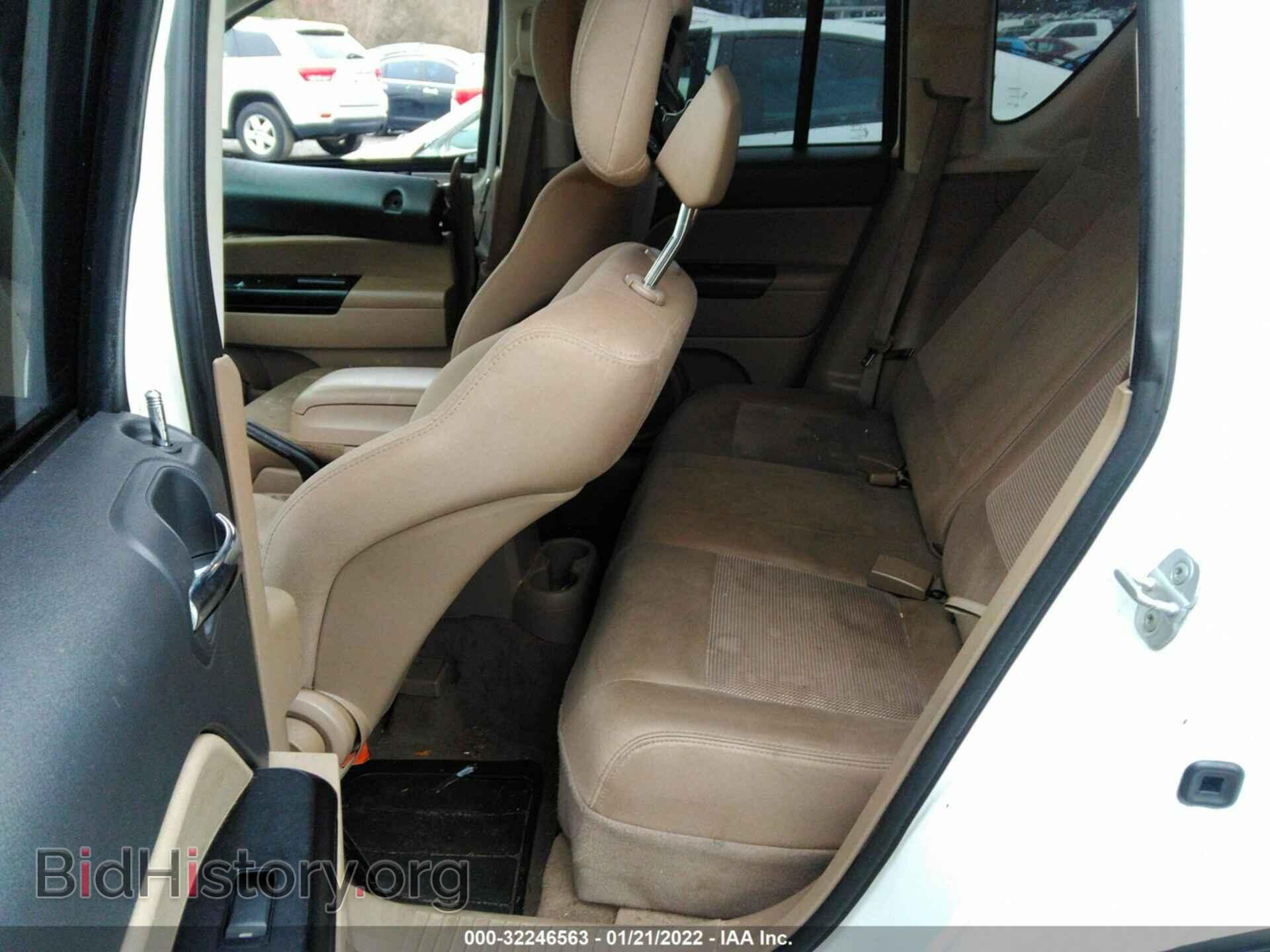 2012 JEEP COMPASS - VIN: 1C4NJCEB0CD634906 - Фото 8