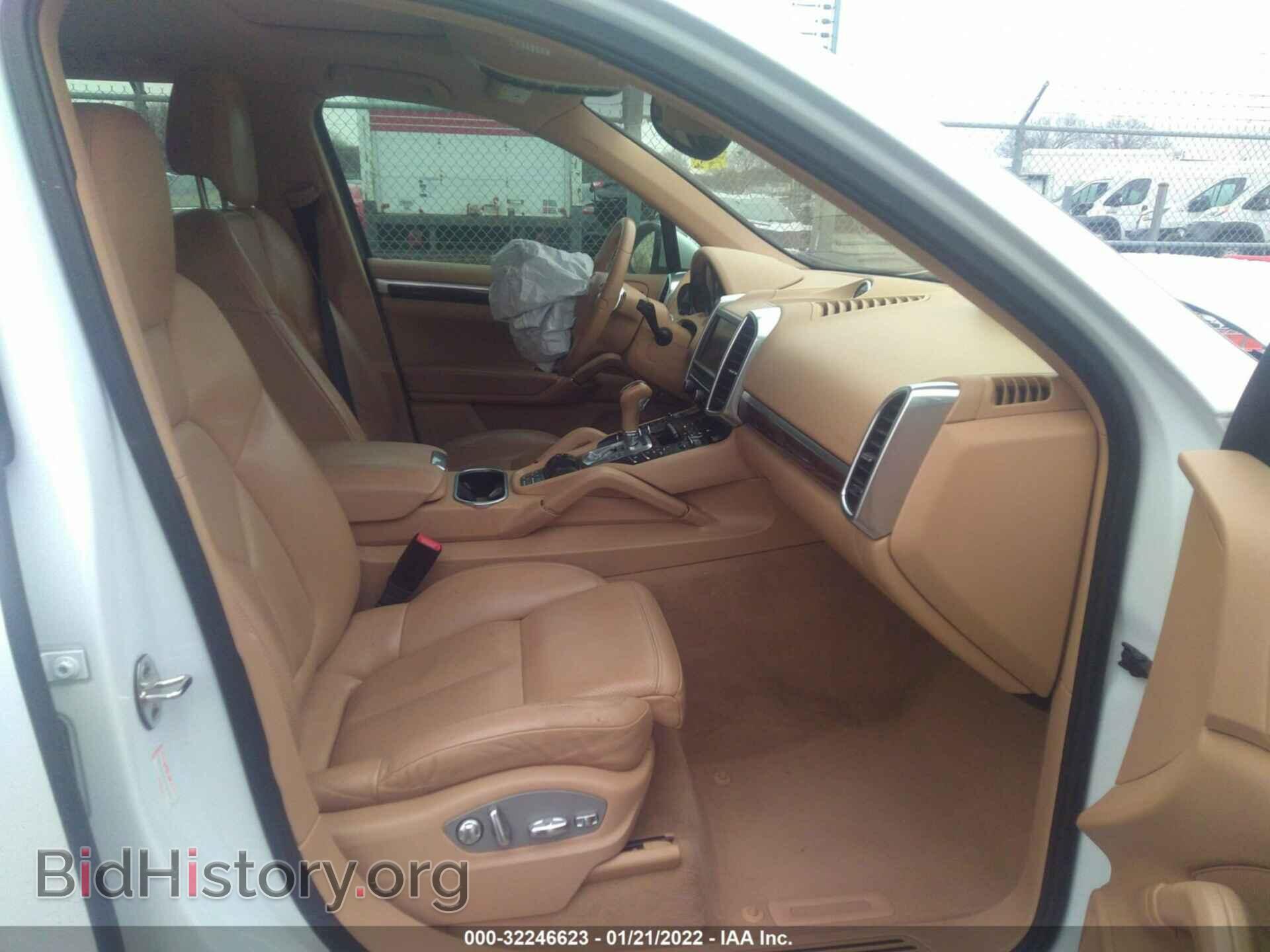 2012 PORSCHE CAYENNE - VIN: WP1AA2A21CLA09594 - Photo 5