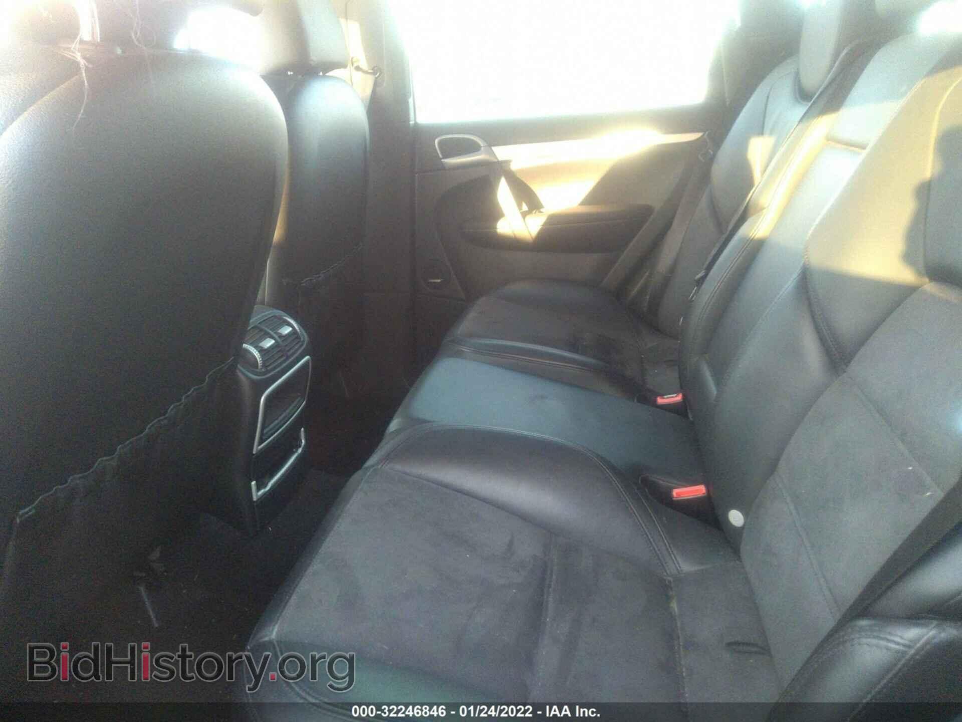 2010 PORSCHE CAYENNE - VIN: WP1AD2AP8ALA61871 - Фото 8