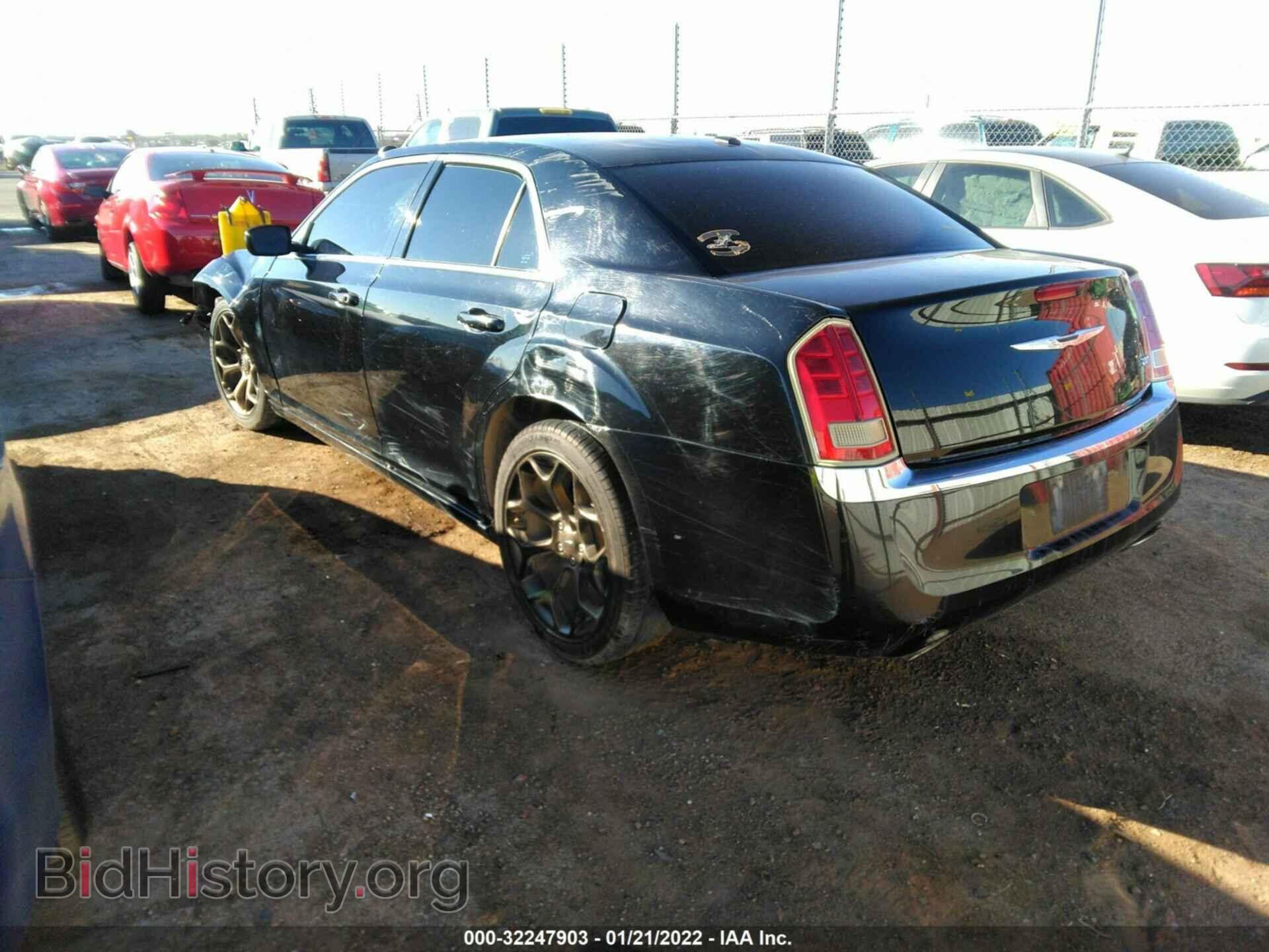 2012 CHRYSLER 300 - VIN: 2C3CCAAG1CH213713 - Фото 3