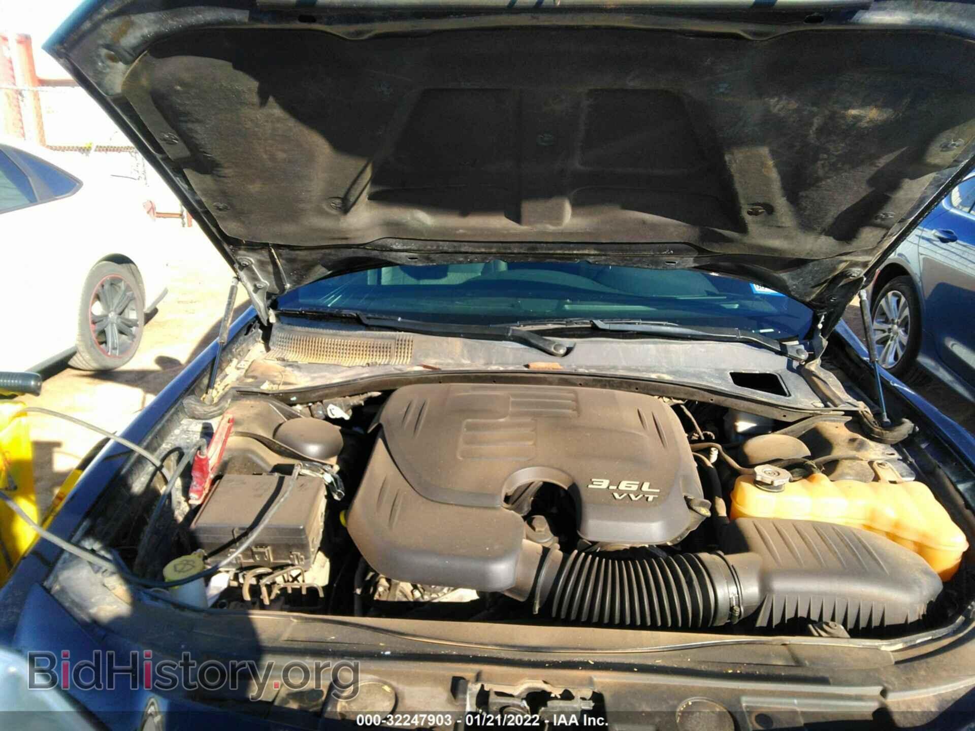 2012 CHRYSLER 300 - VIN: 2C3CCAAG1CH213713 - Фото 10