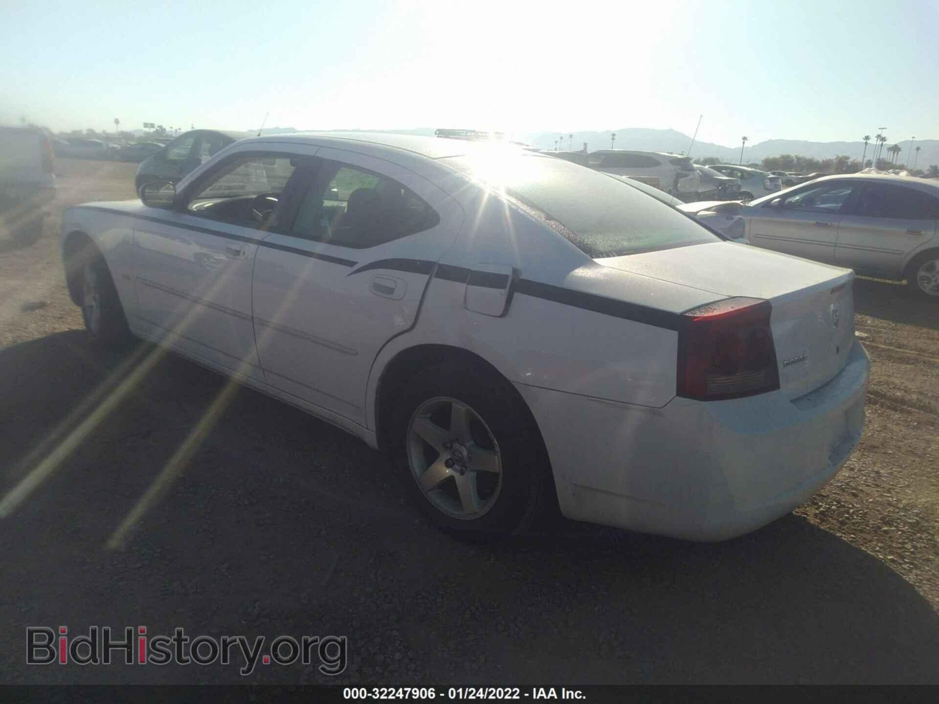 2010 DODGE CHARGER - VIN: 2B3CA3CV7AH257044 - Фото 3