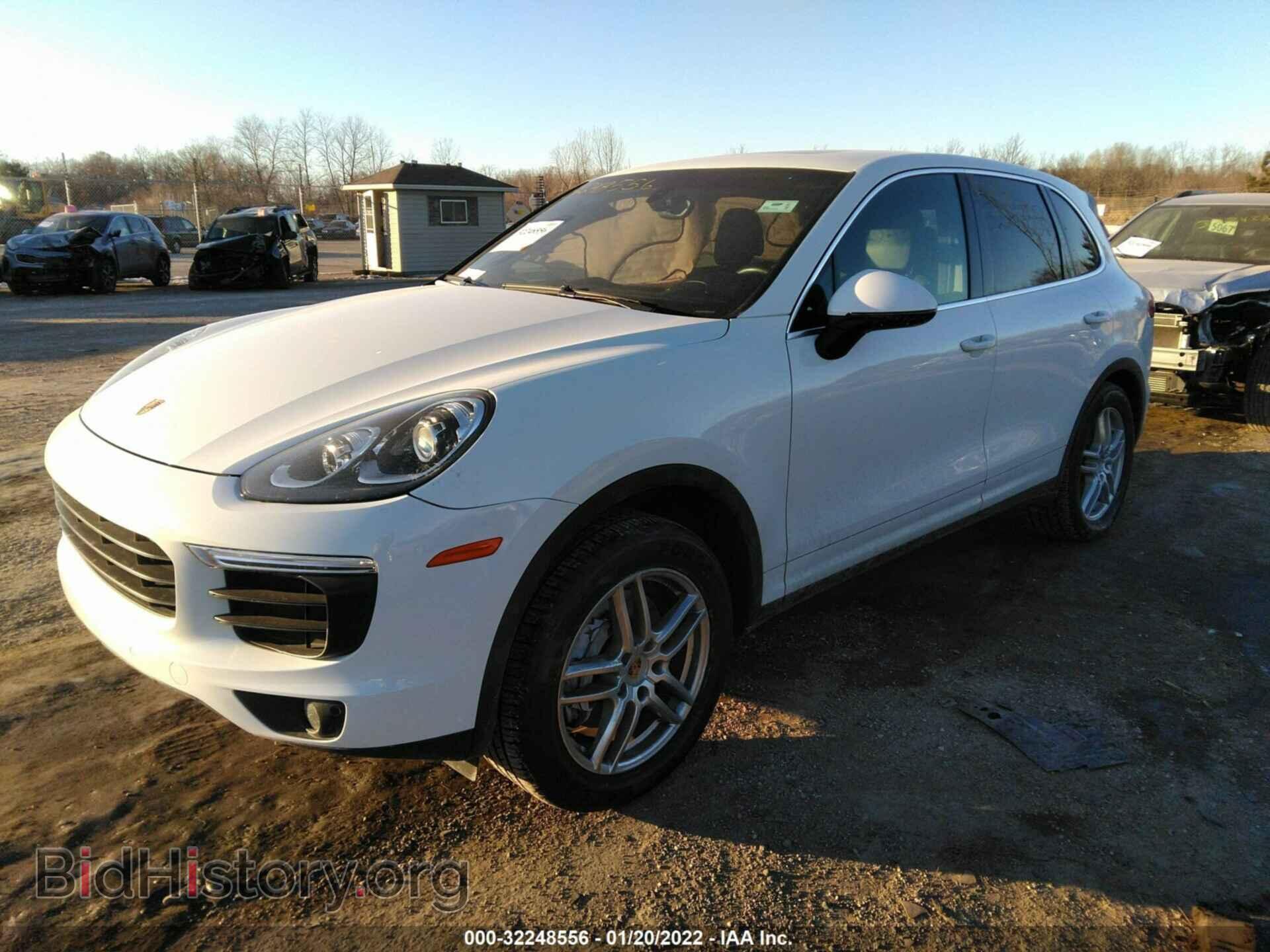 2016 PORSCHE CAYENNE - VIN: WP1AA2A25GKA11005 - Фото 2