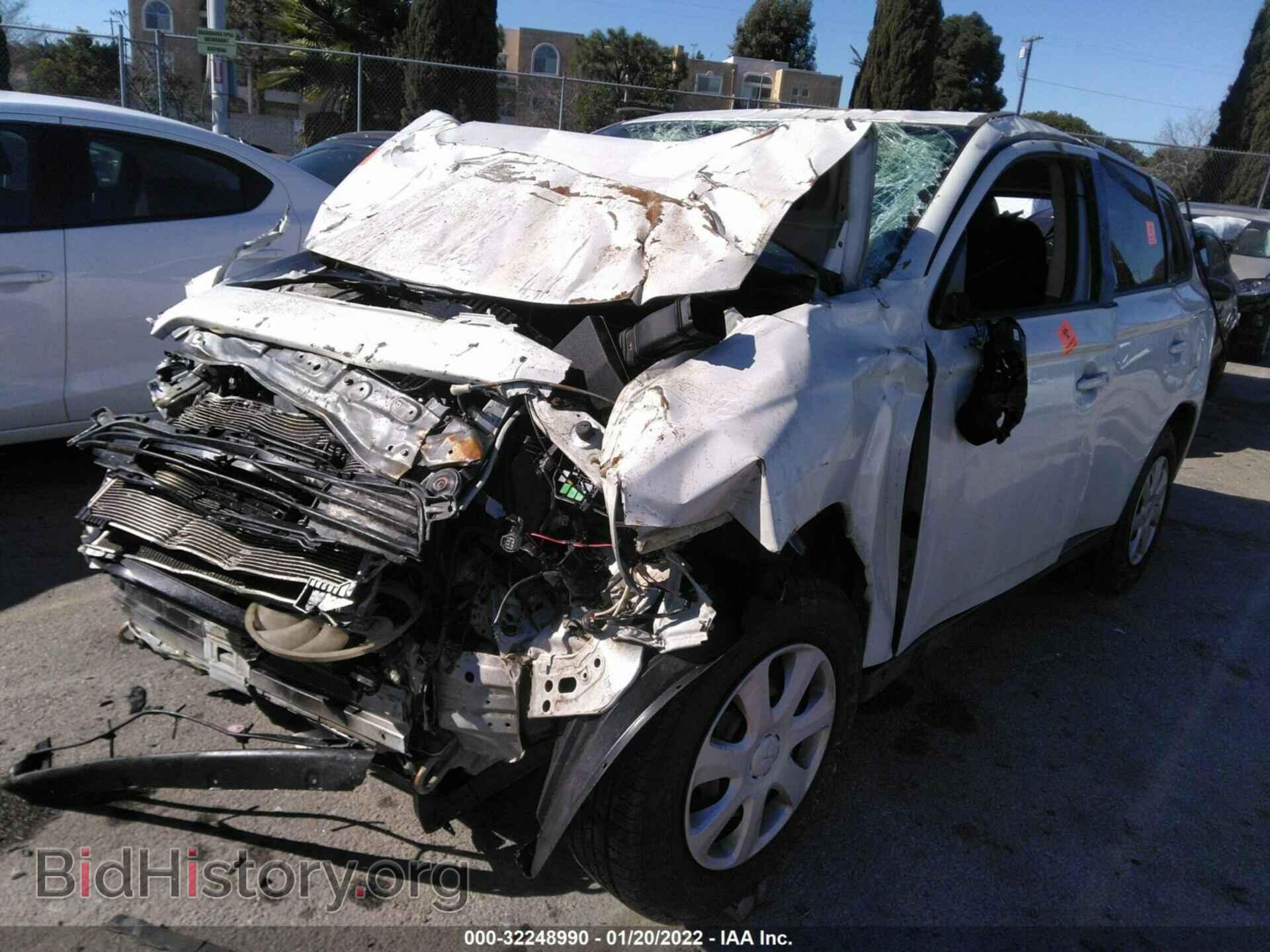 2014 MITSUBISHI OUTLANDER - VIN: JA4AD2A32EZ004870 - Фото 2