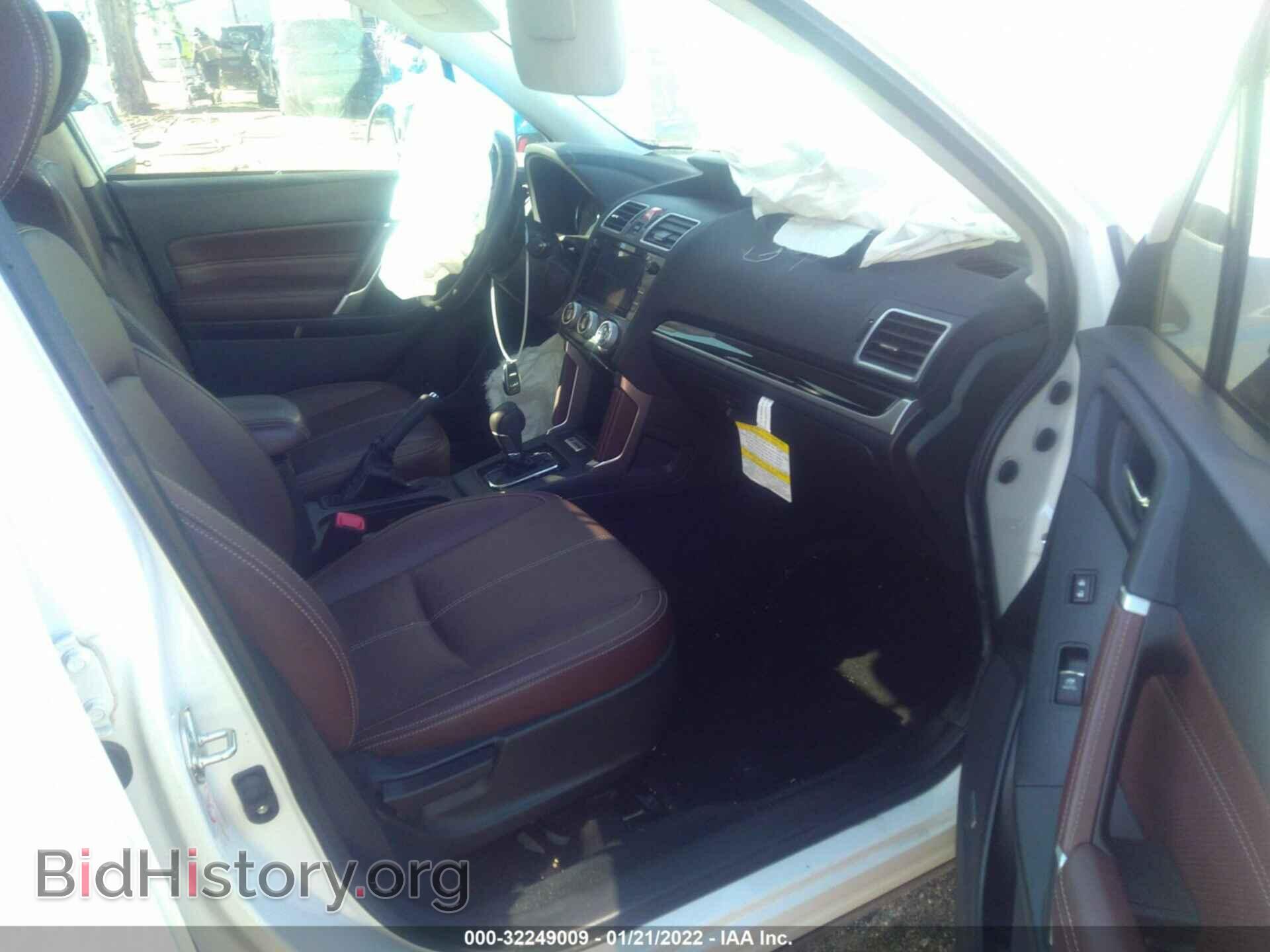 2017 SUBARU FORESTER - VIN: JF2SJGWC0HH545825 - Фото 5