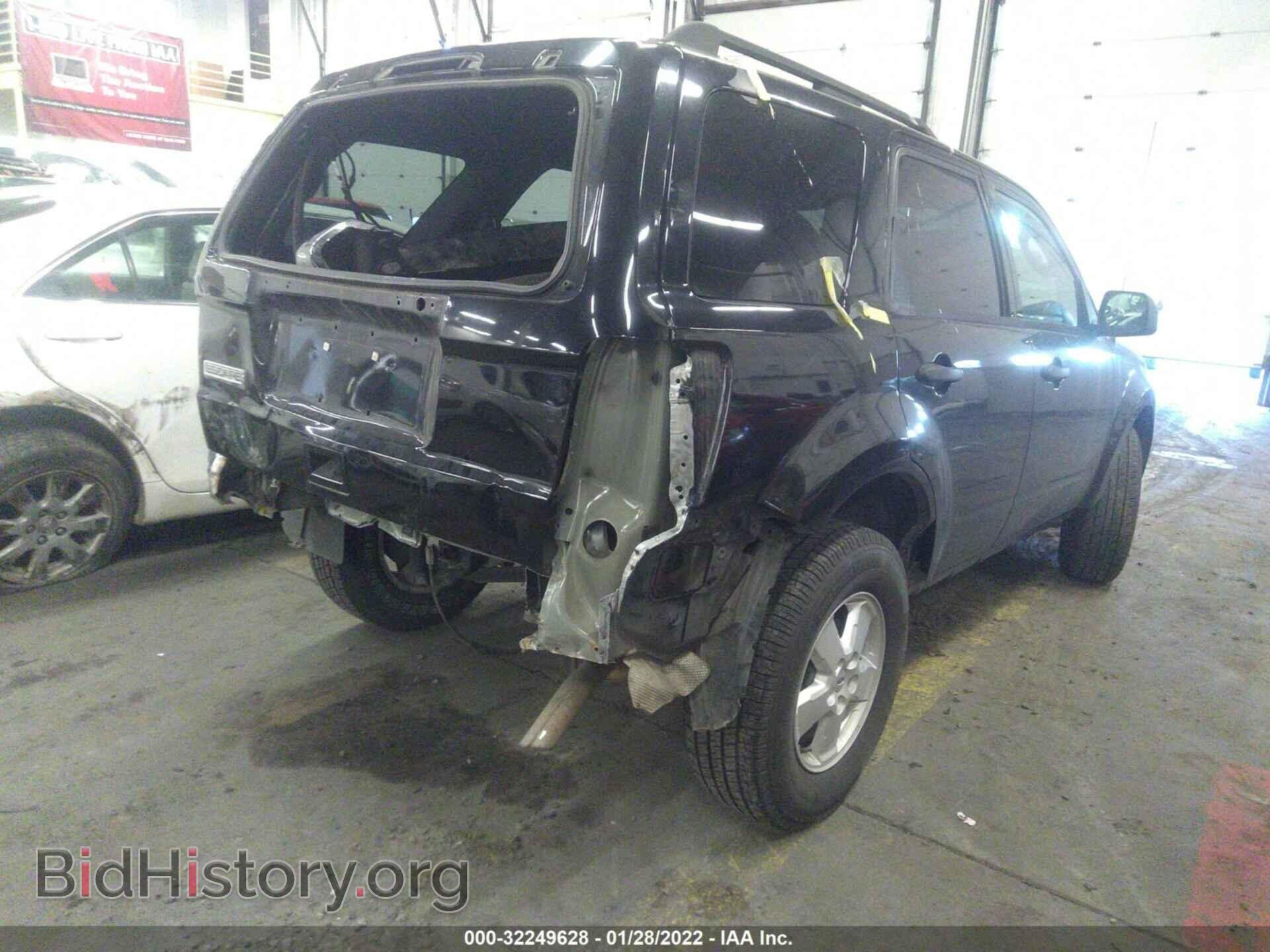 2010 FORD ESCAPE - VIN: 1FMCU0D71AKC85205 - Фото 4