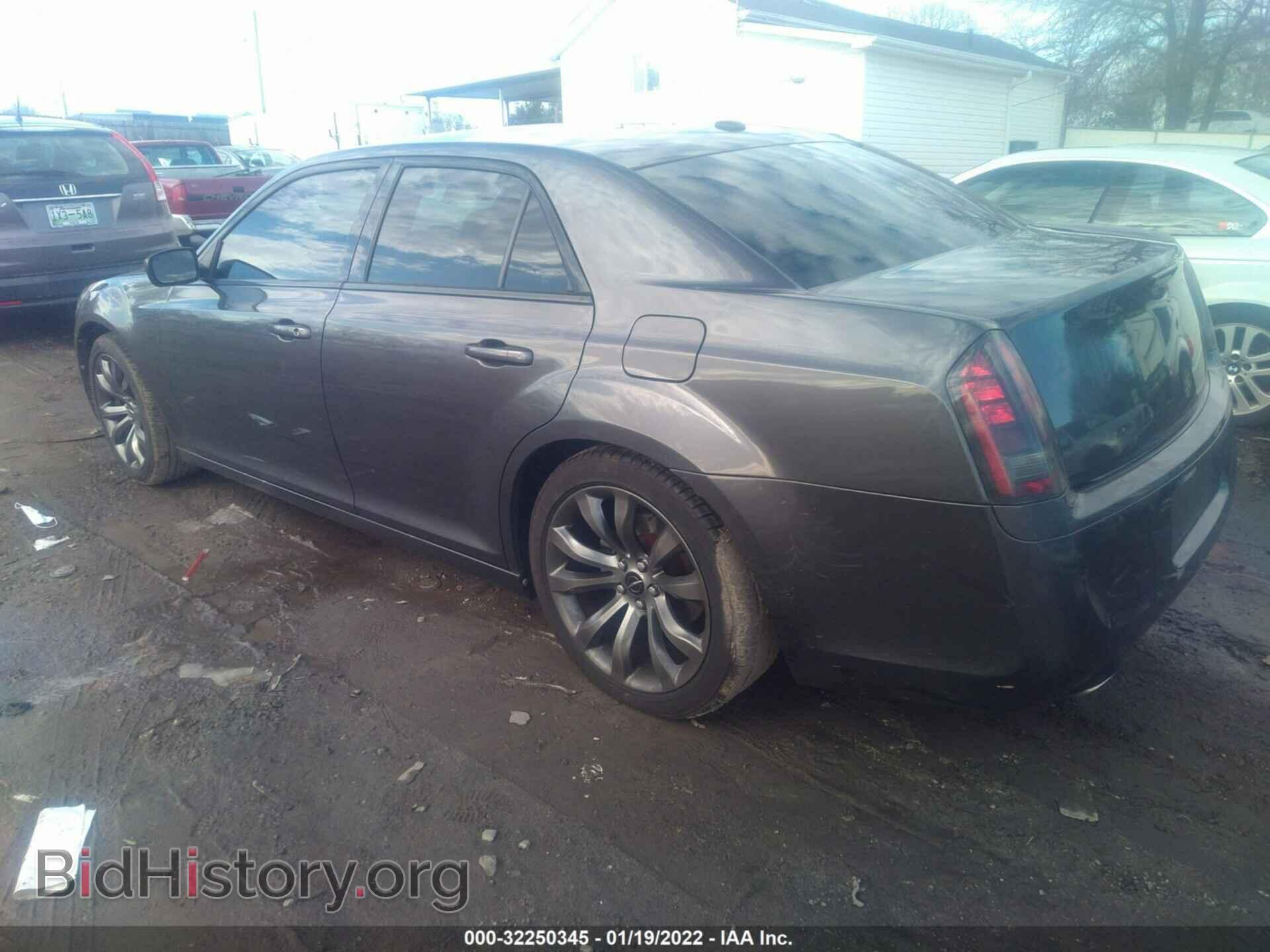 2014 CHRYSLER 300 - VIN: 2C3CCABG9EH237887 - Фото 3