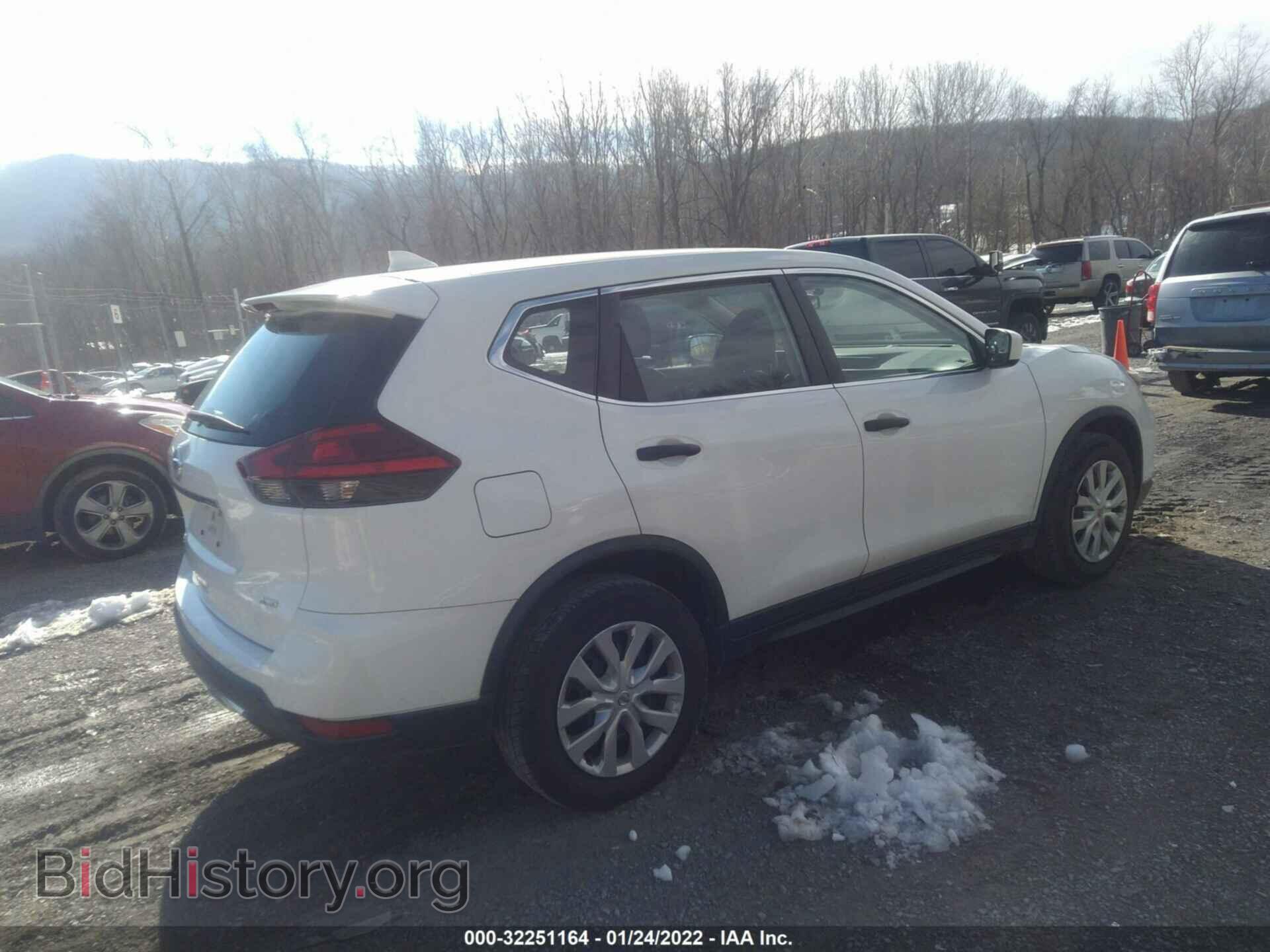2017 NISSAN ROGUE - VIN: KNMAT2MV7HP576538 - Фото 4
