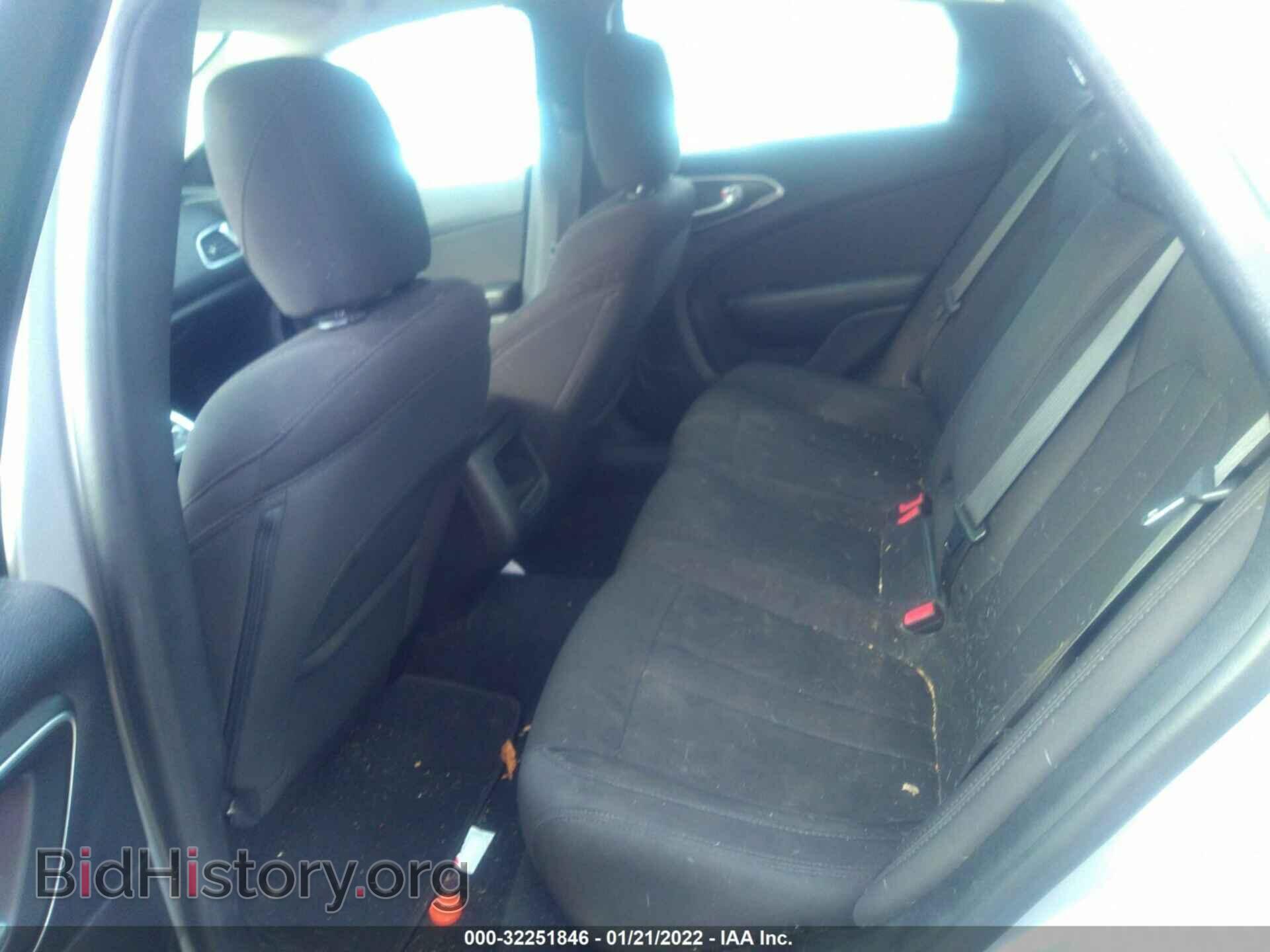 2016 CHRYSLER 200 - VIN: 1C3CCCAB4GN160132 - Фото 7