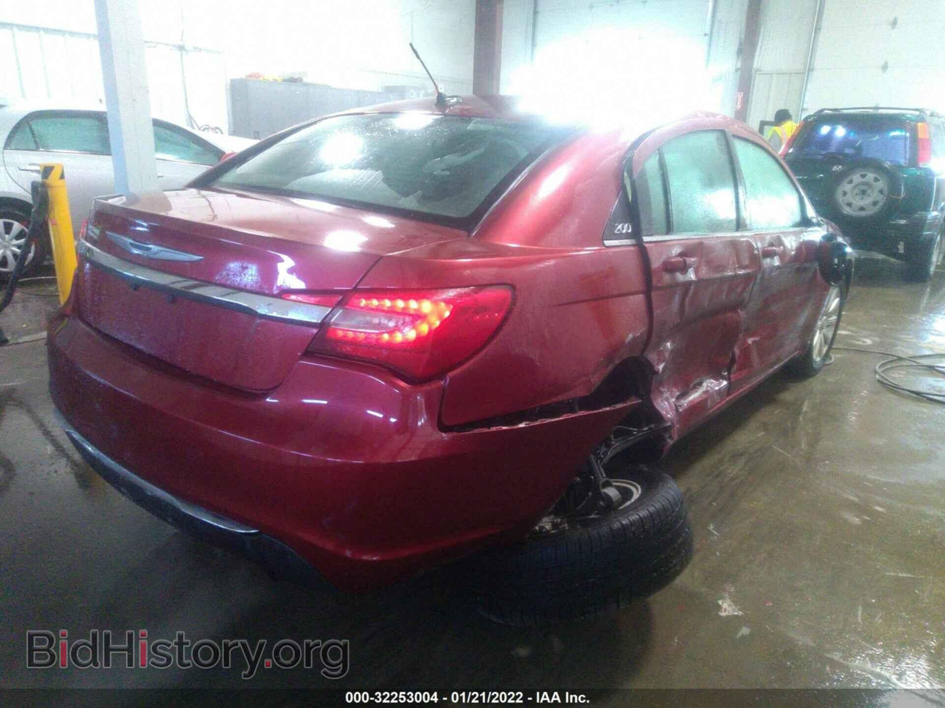 2013 CHRYSLER 200 - VIN: 1C3CCBBB4DN727024 - Фото 4