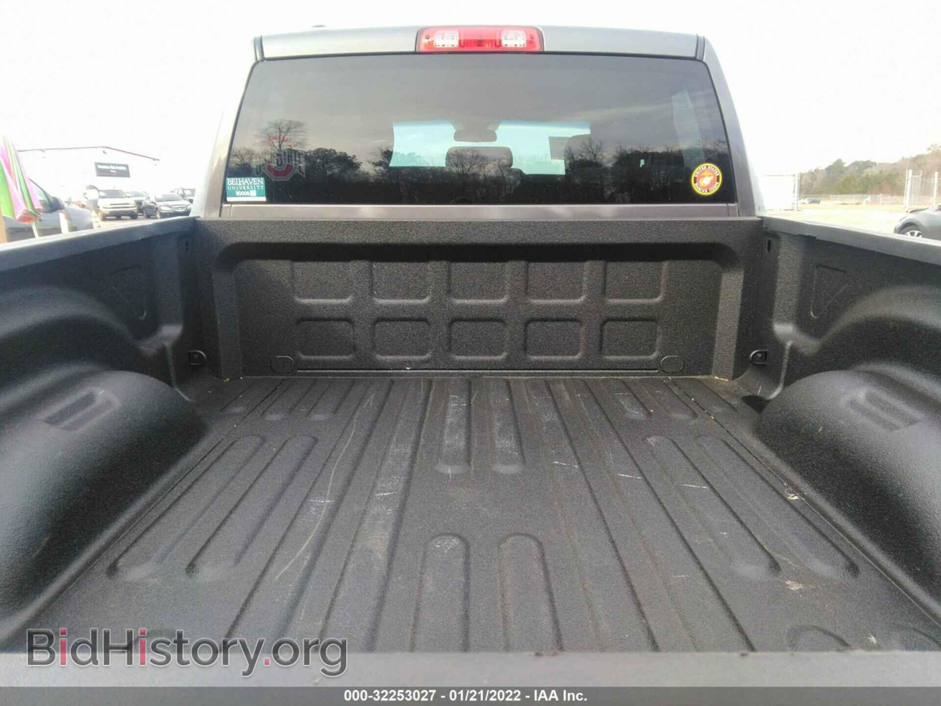 2017 RAM 1500 - VIN: 1C6RR6FT8HS747841 - Фото 8