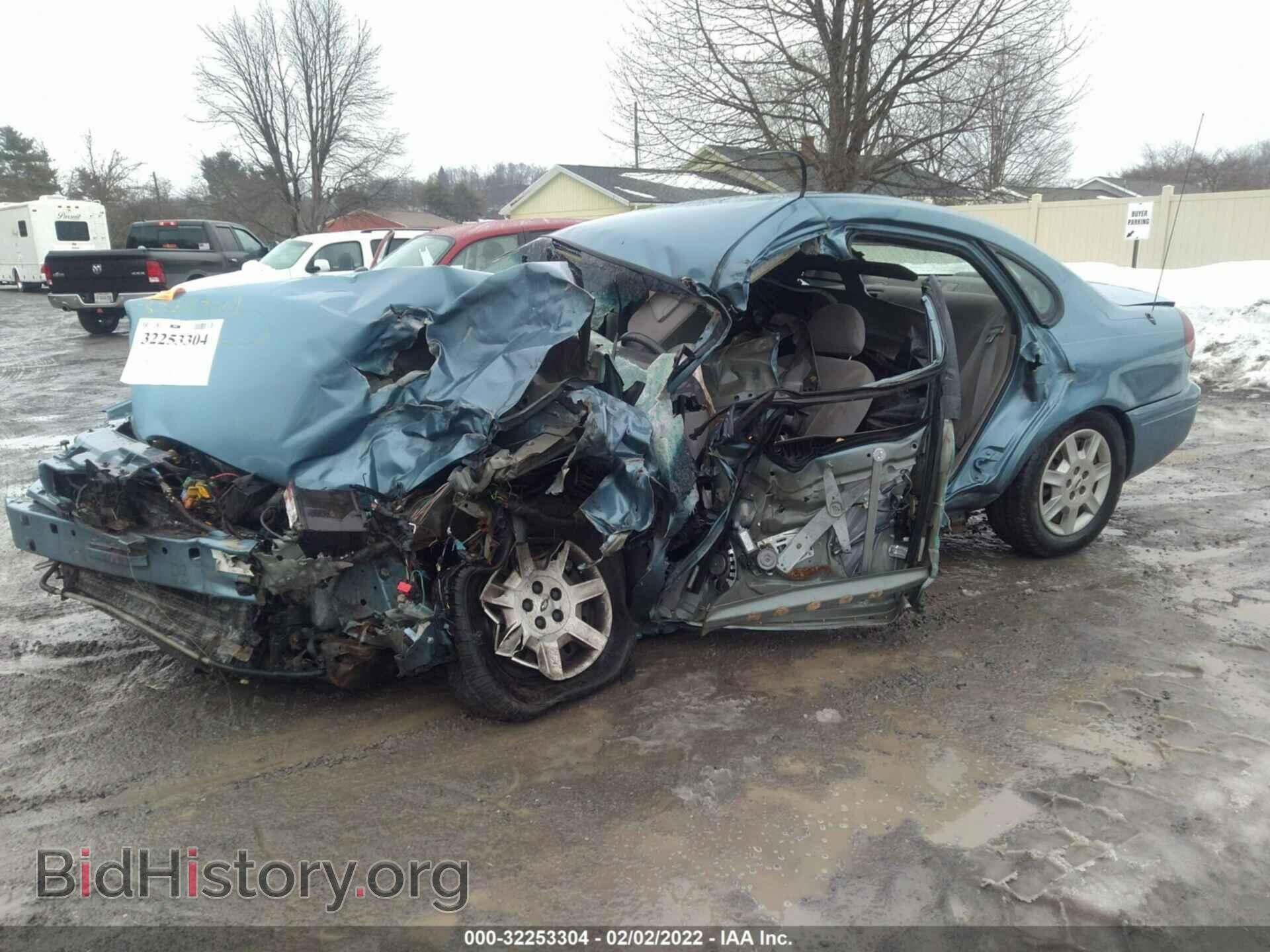 2007 FORD TAURUS - VIN: 1FAFP53U97A161300 - Фото 2